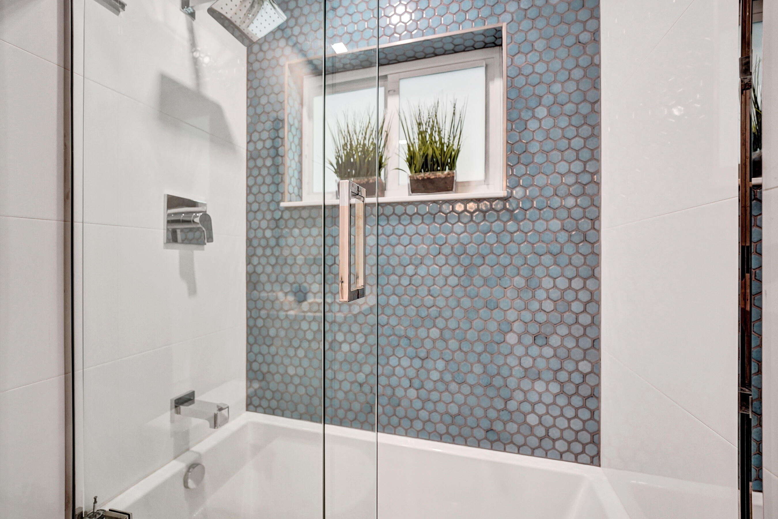 381 SE 3rd Pompano Beach, FL 33060