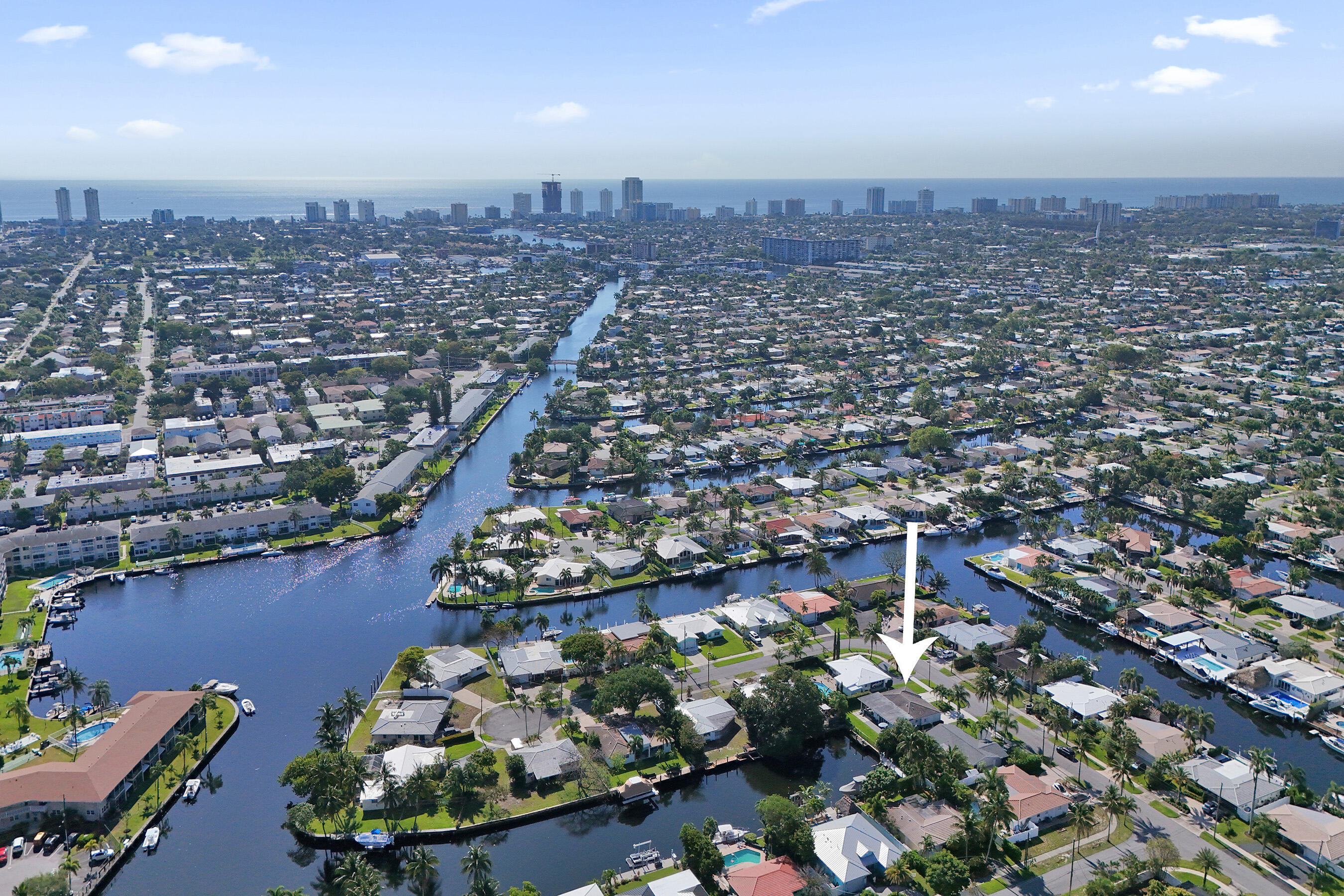 381 SE 3rd Pompano Beach, FL 33060