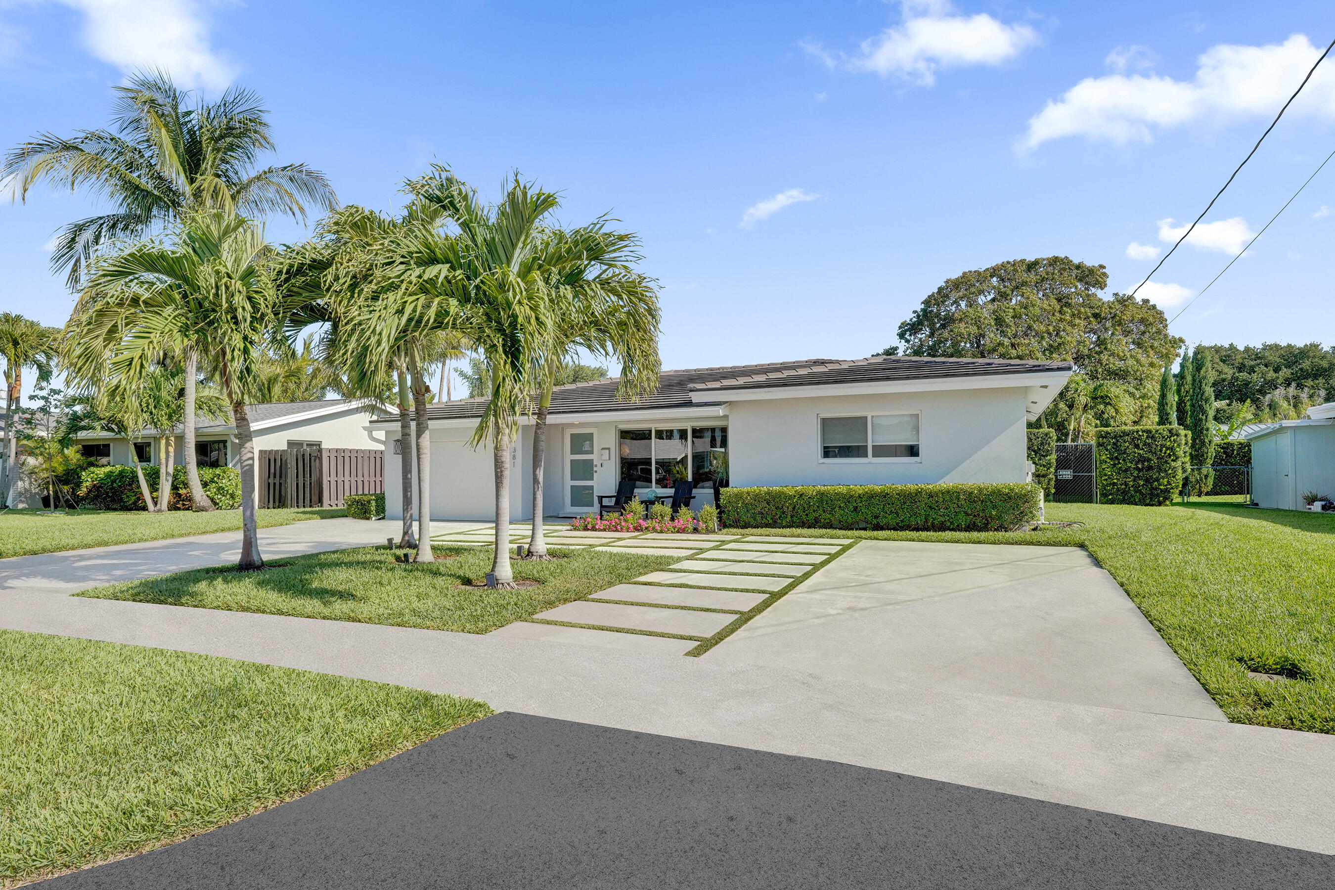 381 SE 3rd Pompano Beach, FL 33060