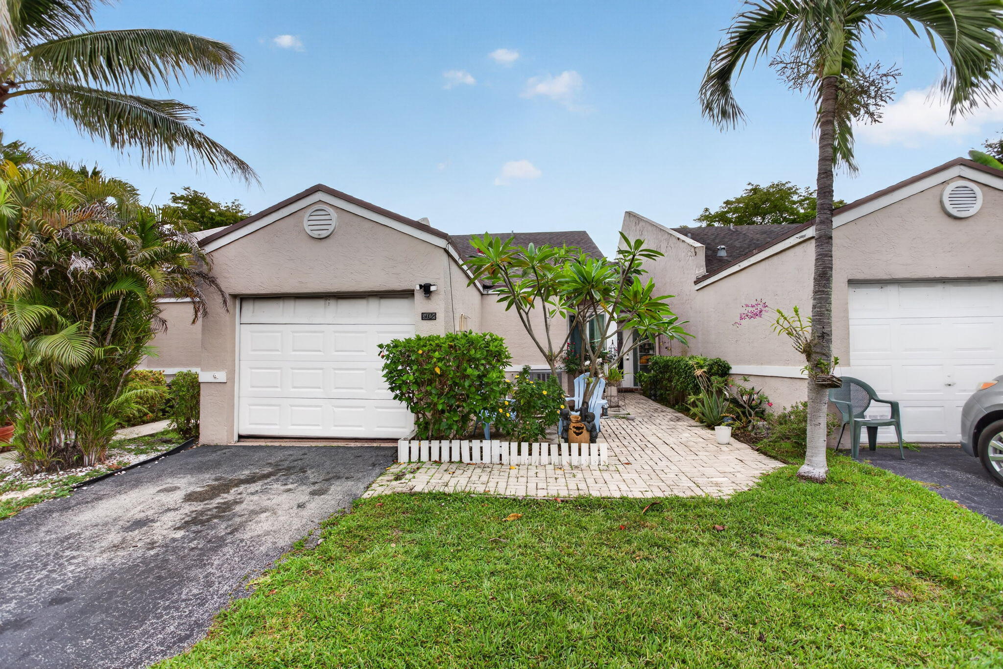 5028 NW 11th