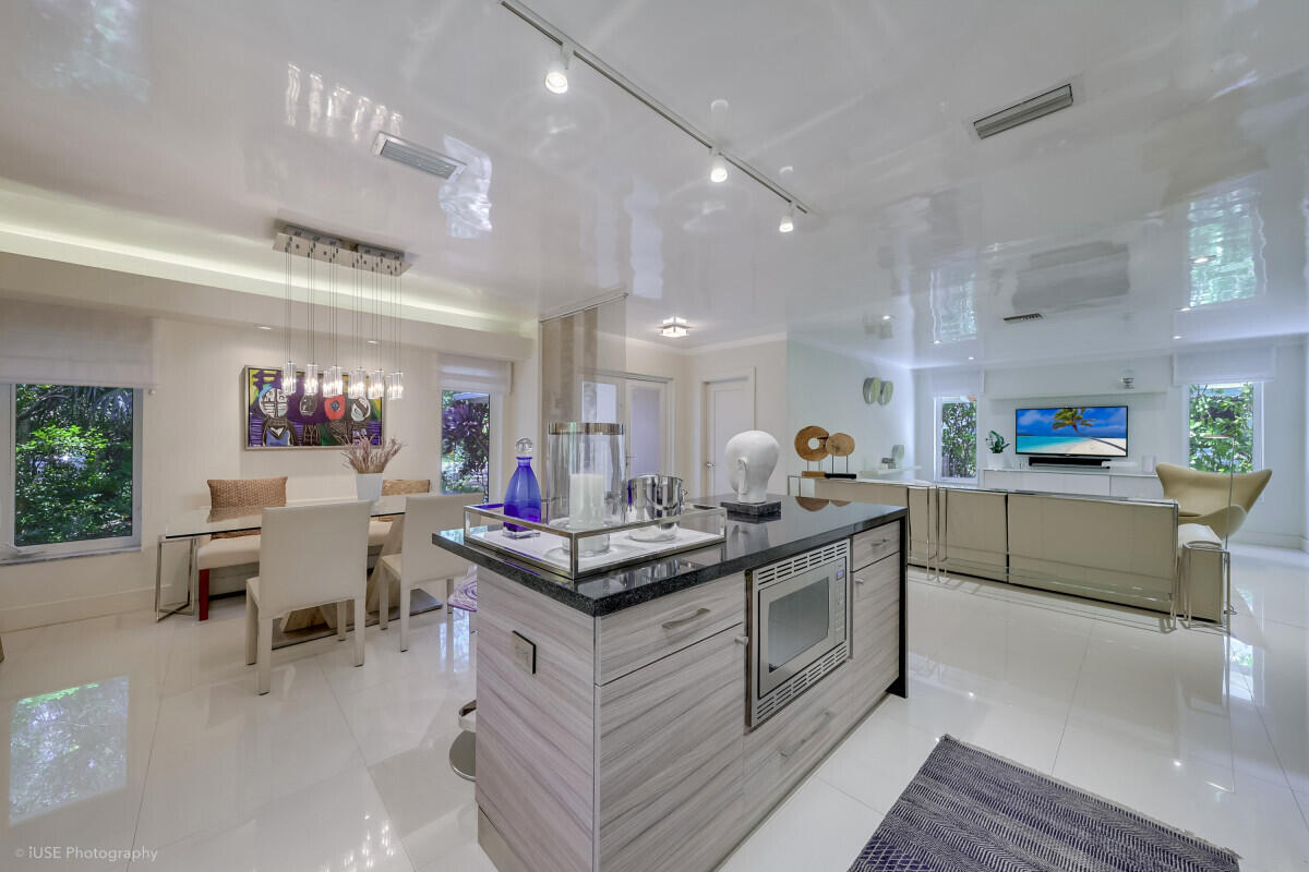 905 Sorolla Coral Gables, FL 33134