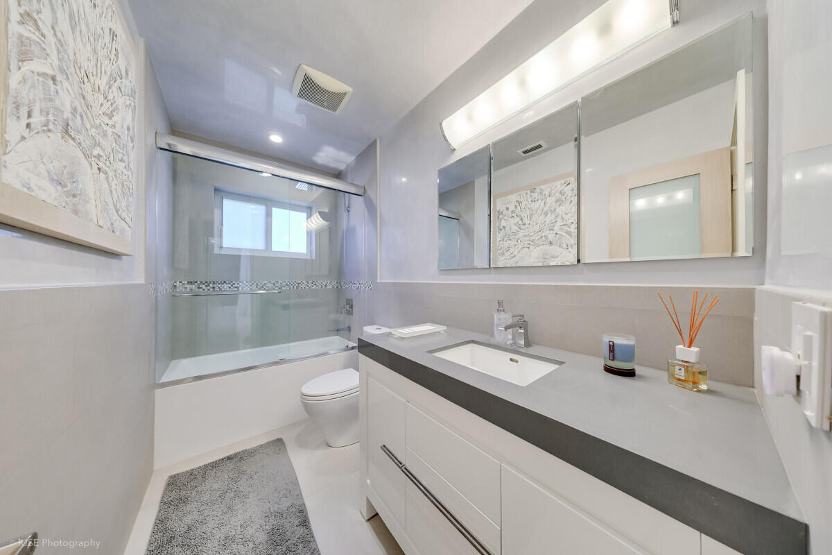 905 Sorolla Coral Gables, FL 33134