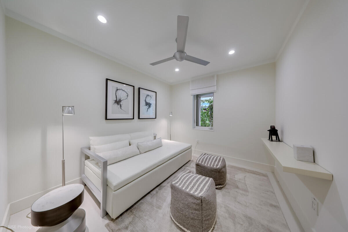 905 Sorolla Coral Gables, FL 33134