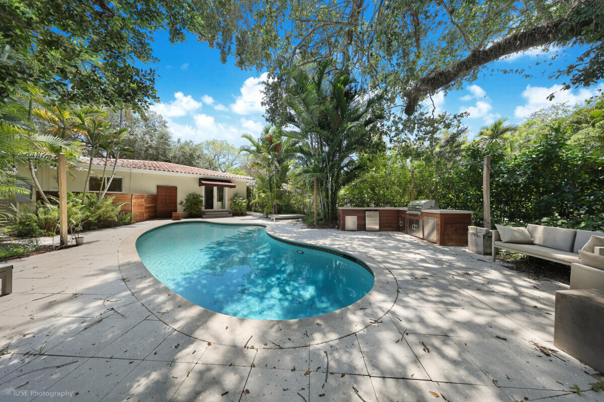 905 Sorolla Coral Gables, FL 33134