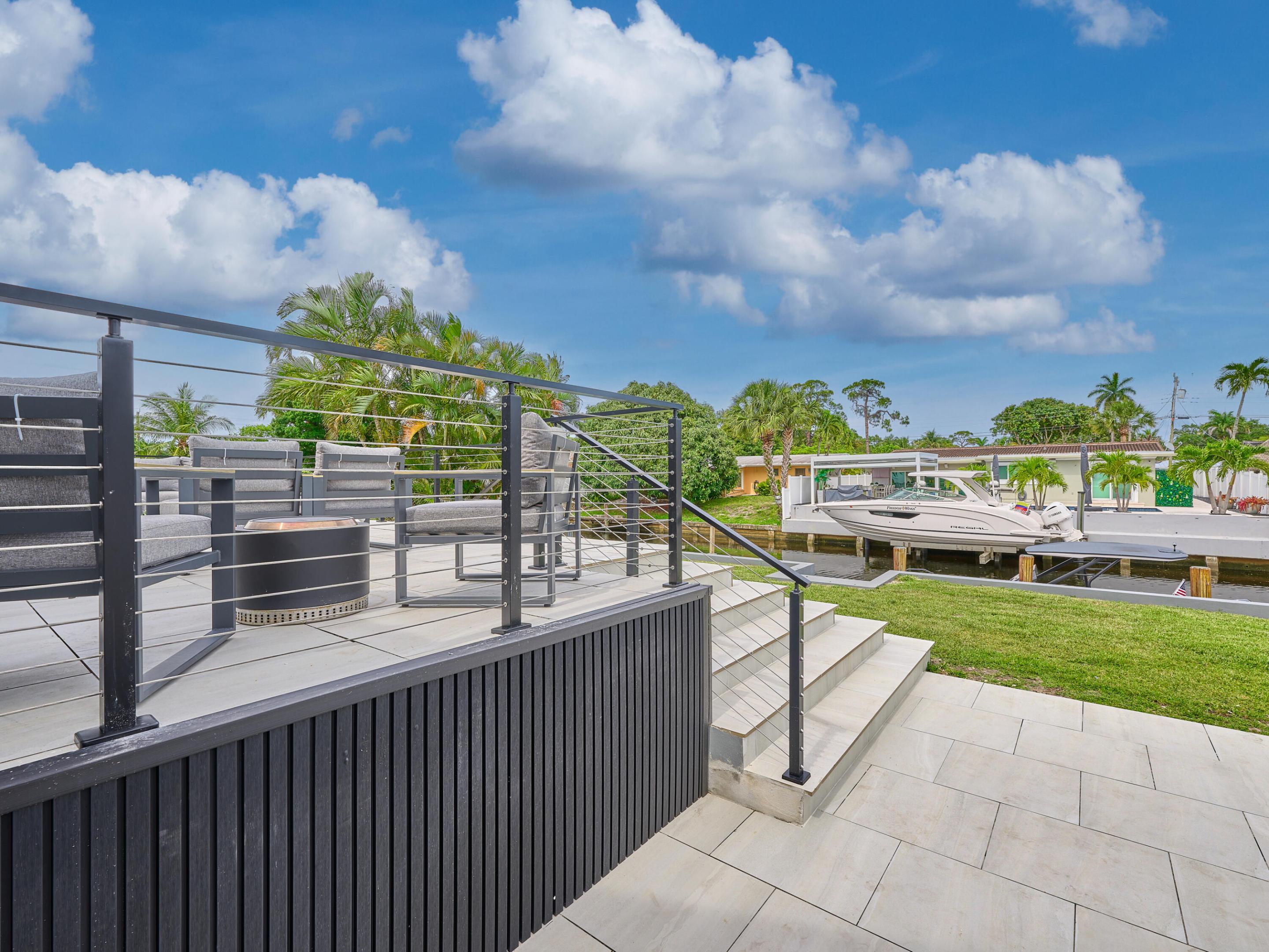 2426 Key Largo Fort Lauderdale, FL 33312