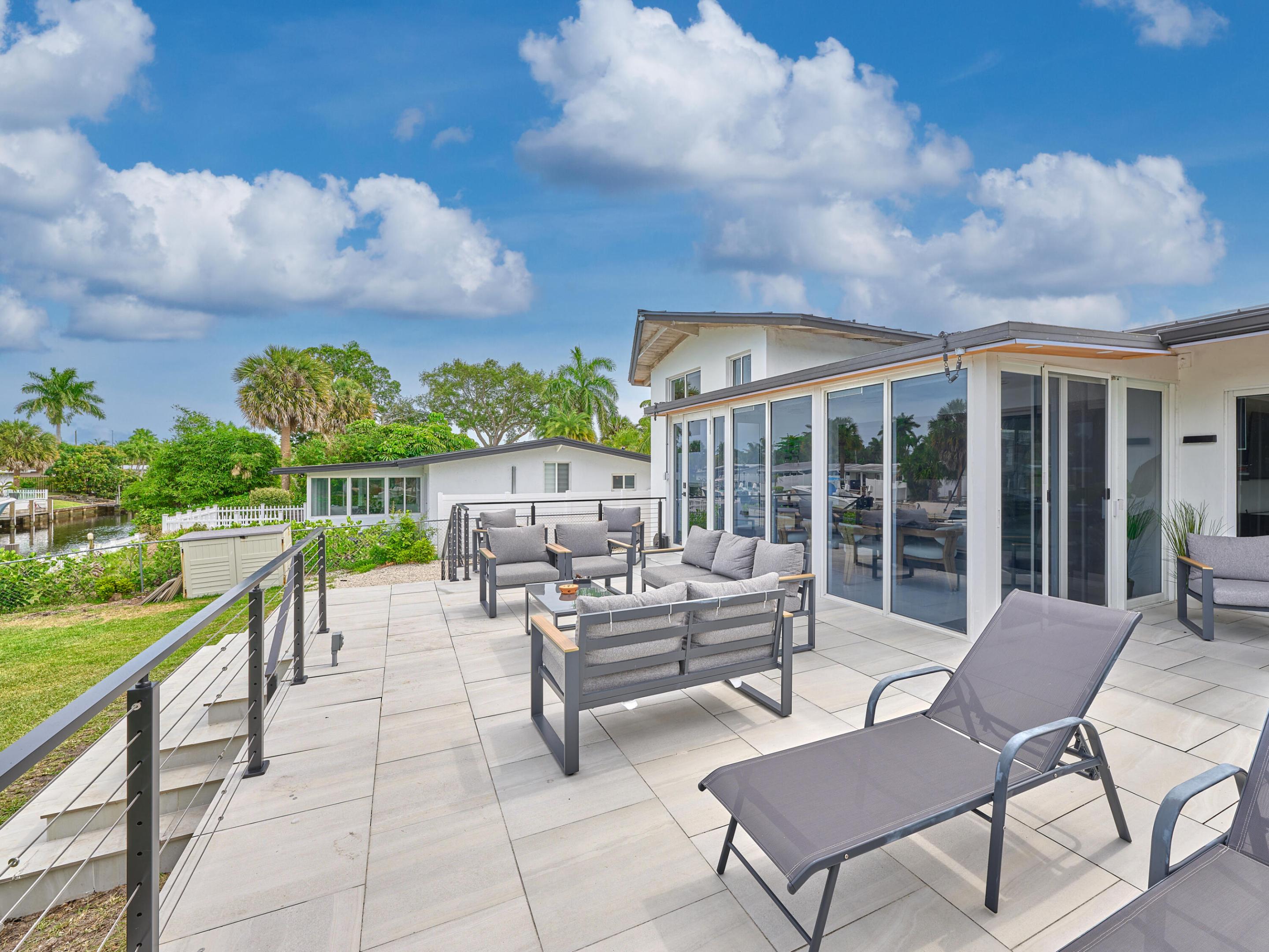 2426 Key Largo Fort Lauderdale, FL 33312