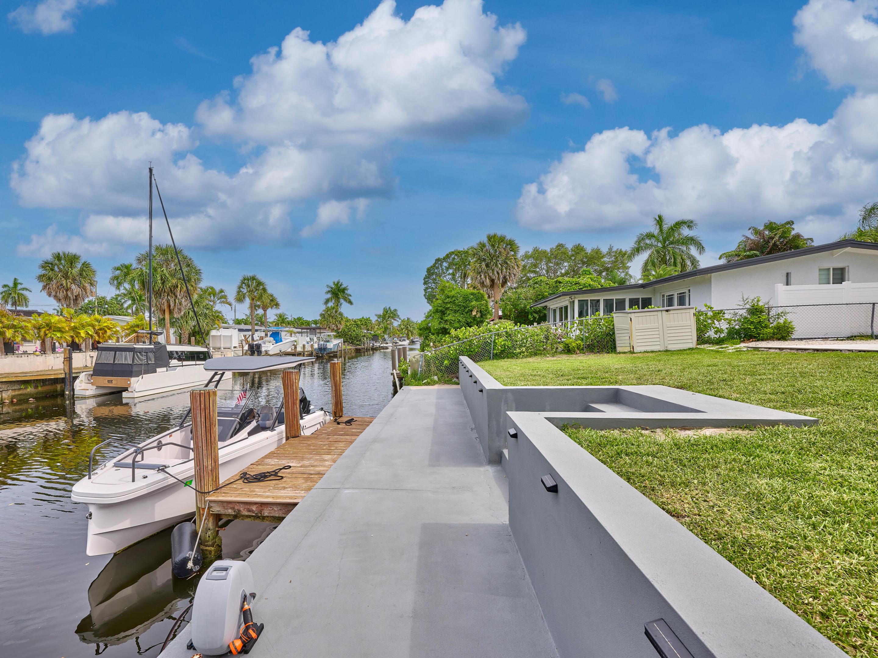 2426 Key Largo Fort Lauderdale, FL 33312