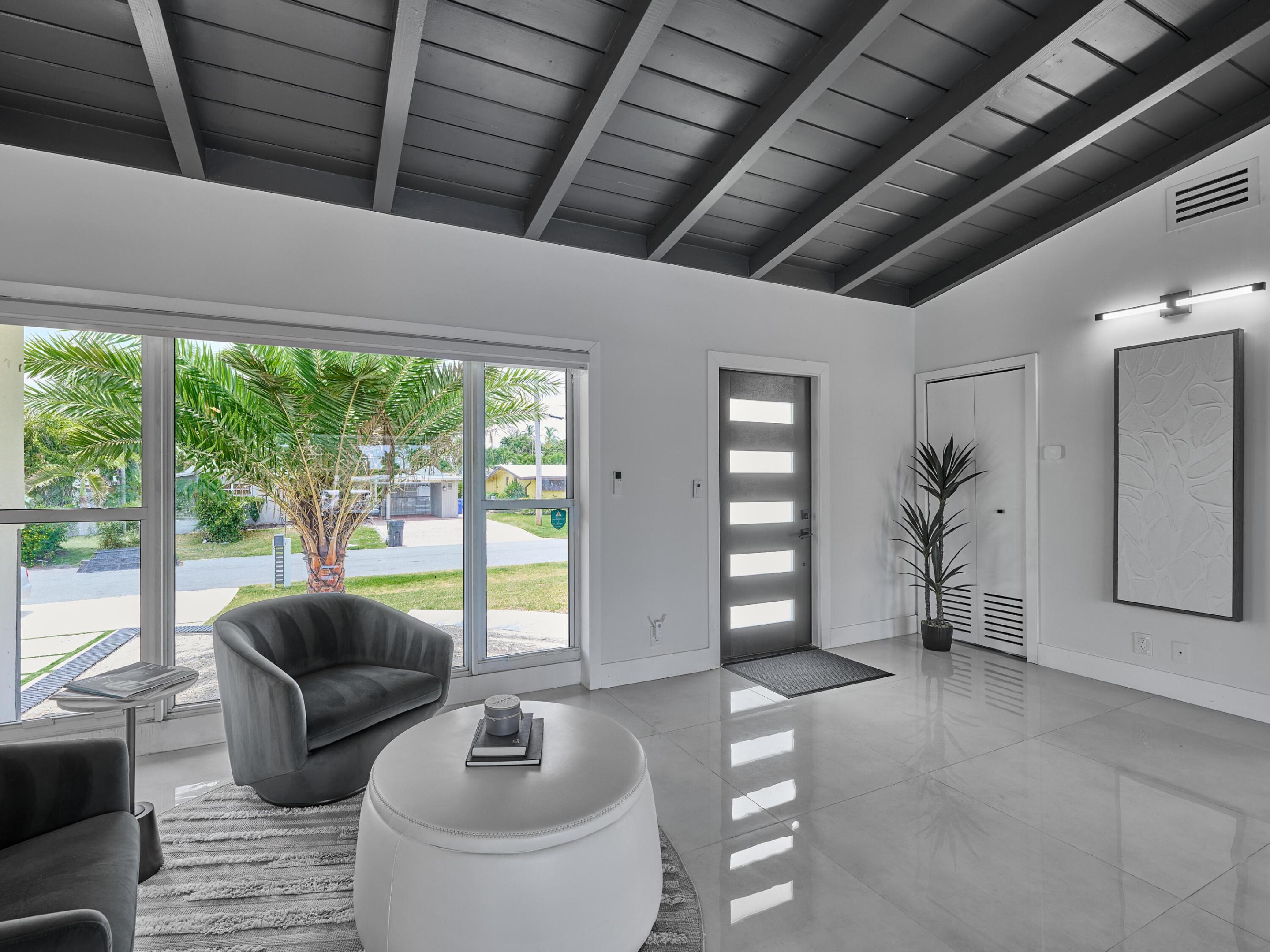 2426 Key Largo Fort Lauderdale, FL 33312
