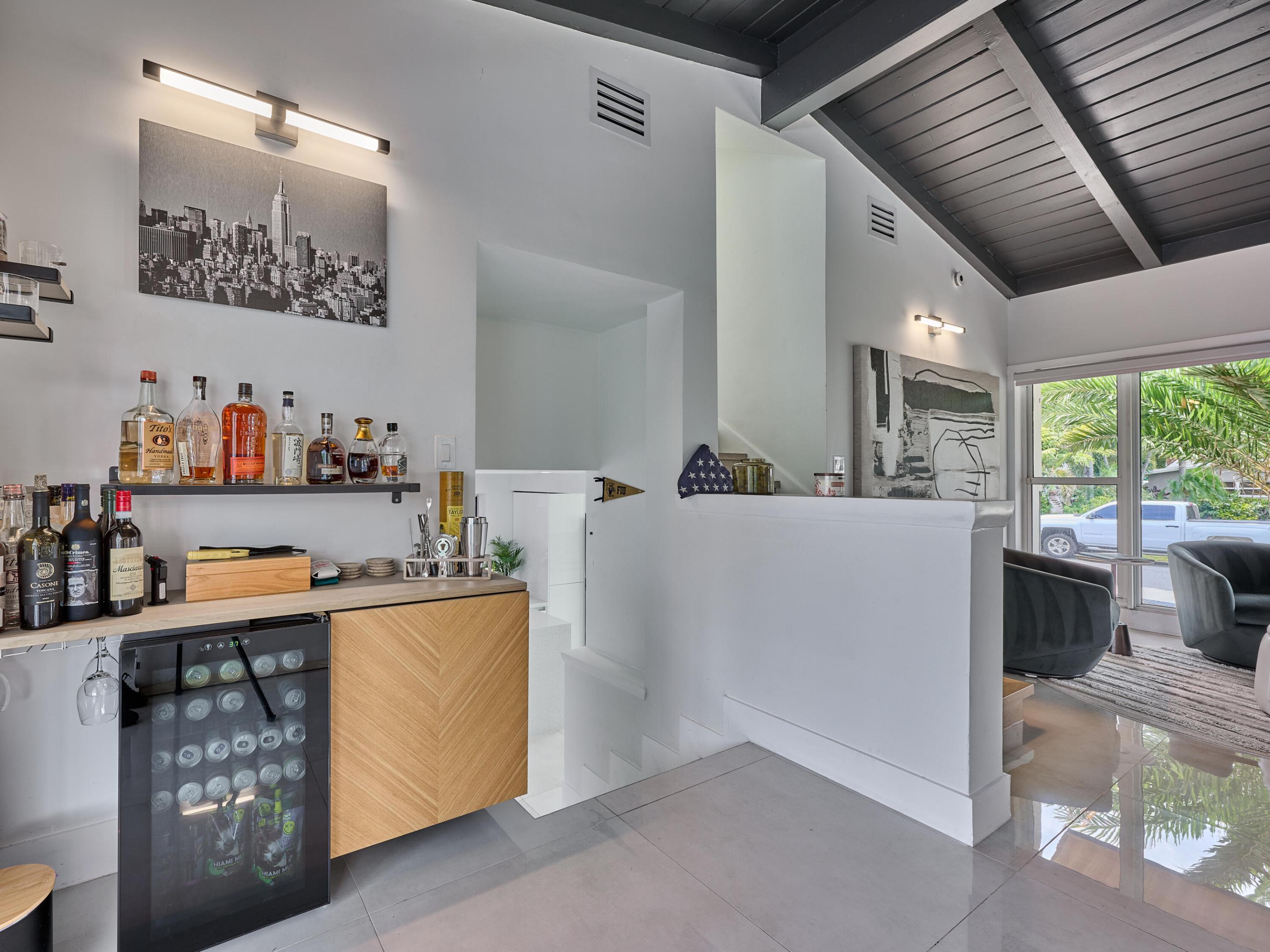 2426 Key Largo Fort Lauderdale, FL 33312