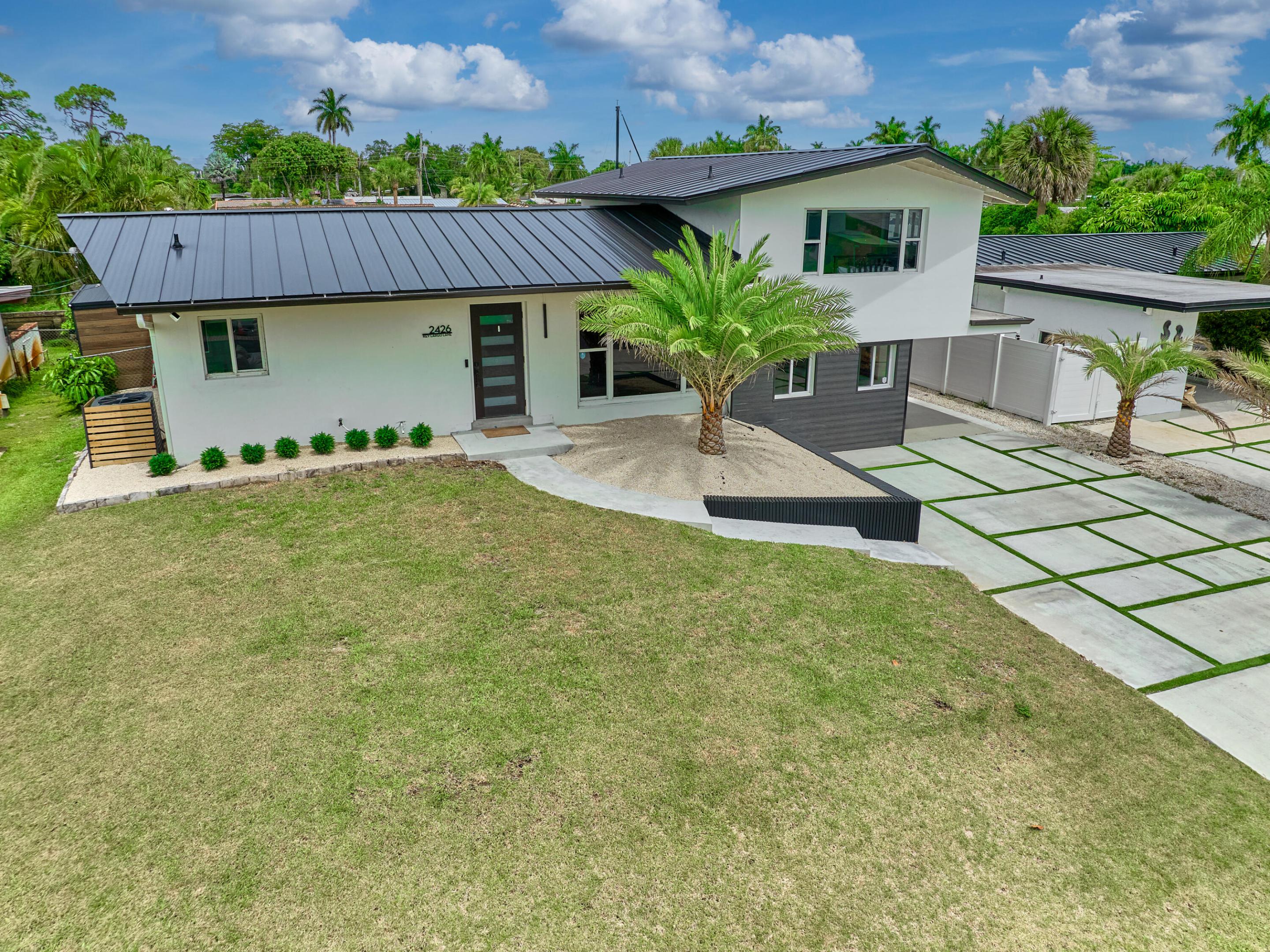 2426 Key Largo Fort Lauderdale, FL 33312