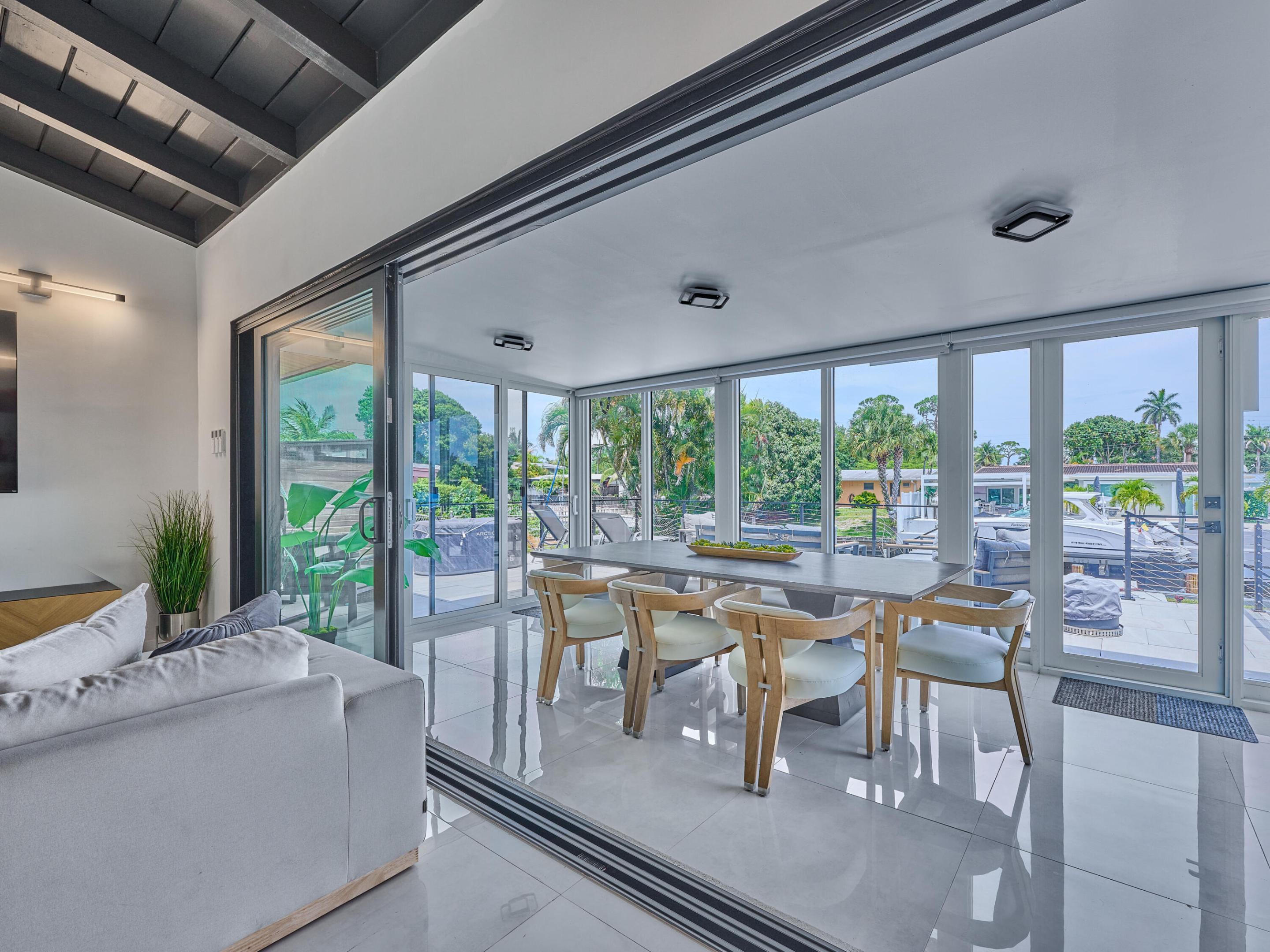 2426 Key Largo Fort Lauderdale, FL 33312