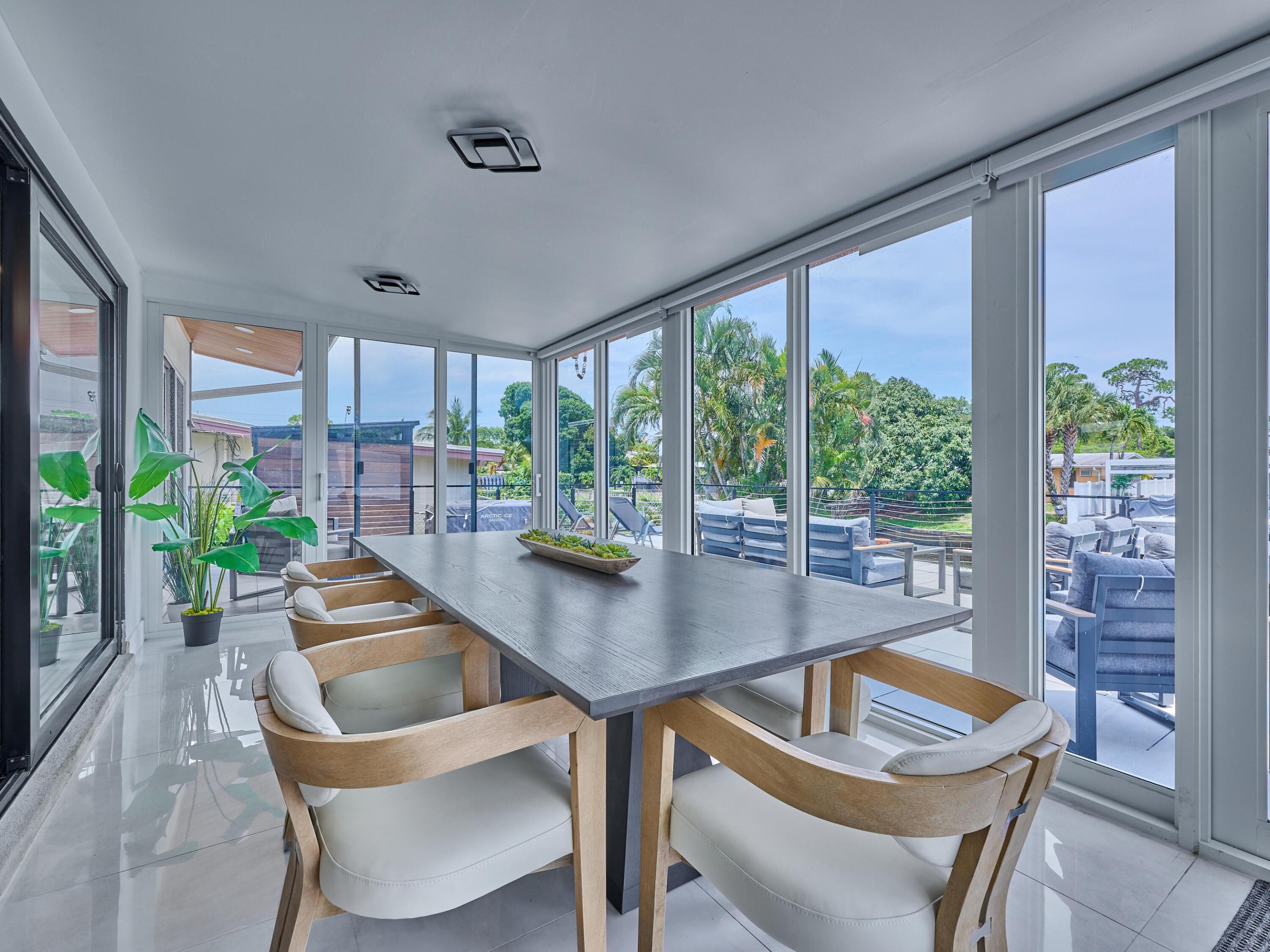 2426 Key Largo Fort Lauderdale, FL 33312