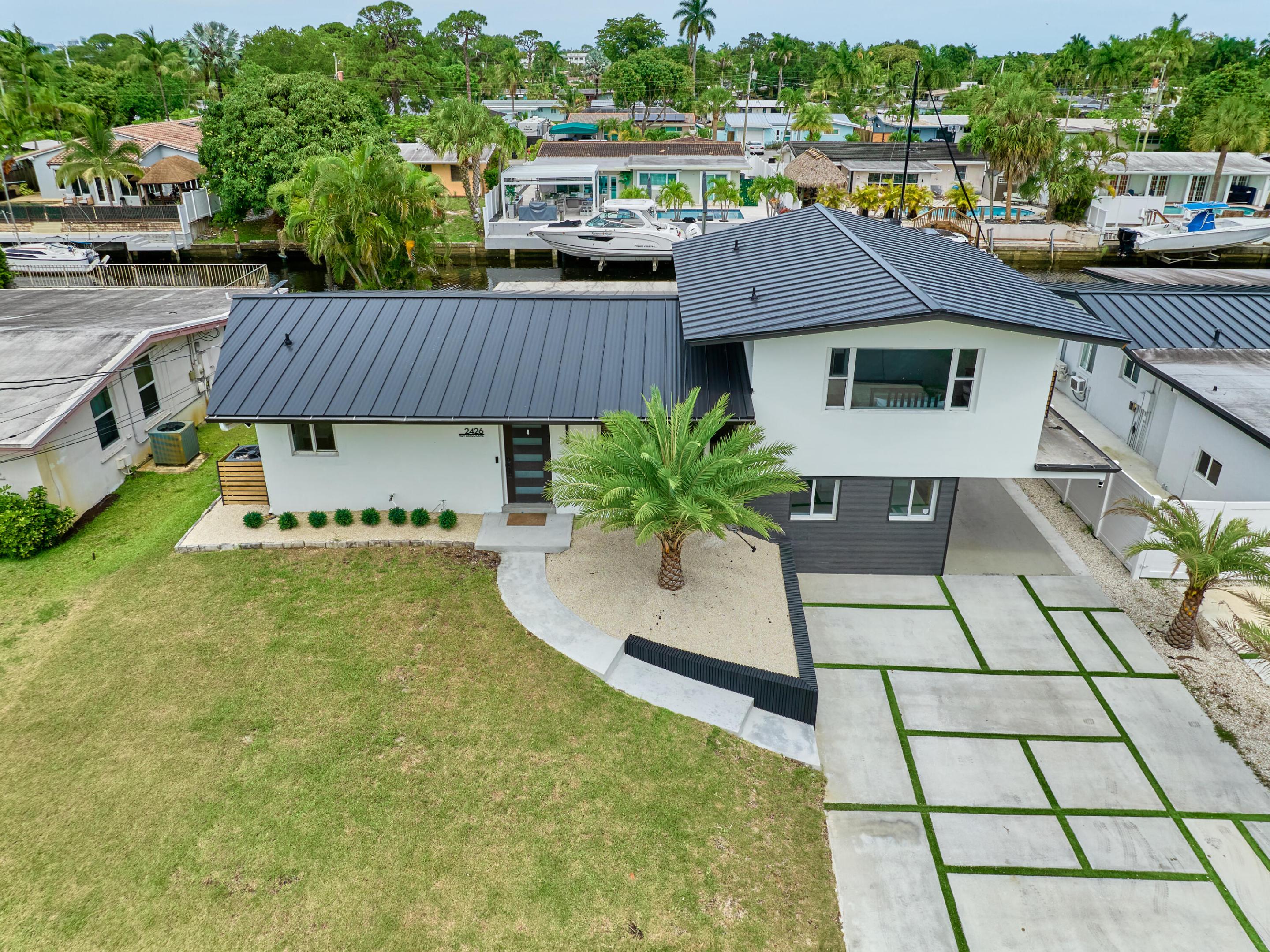 2426 Key Largo Fort Lauderdale, FL 33312