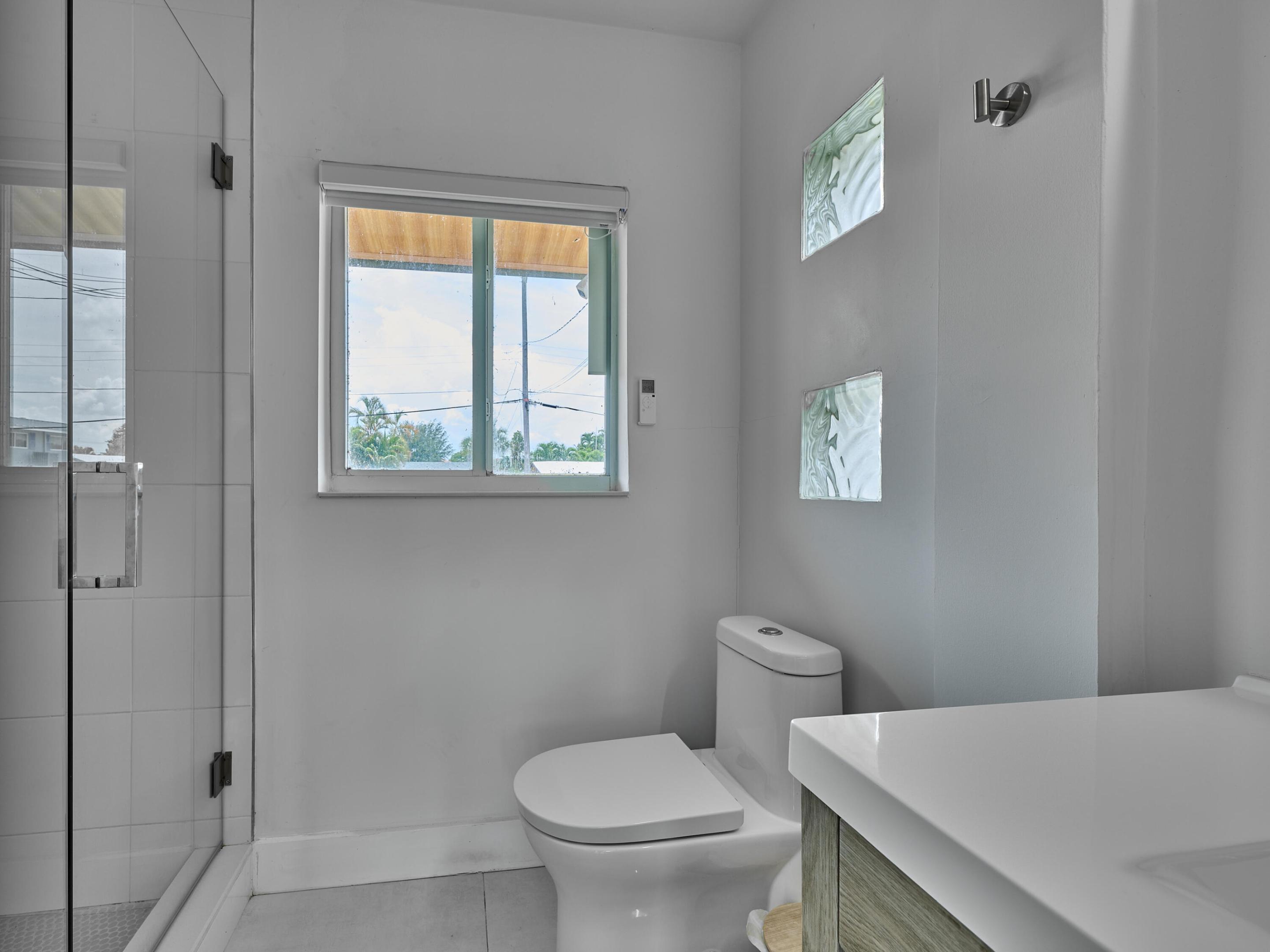2426 Key Largo Fort Lauderdale, FL 33312
