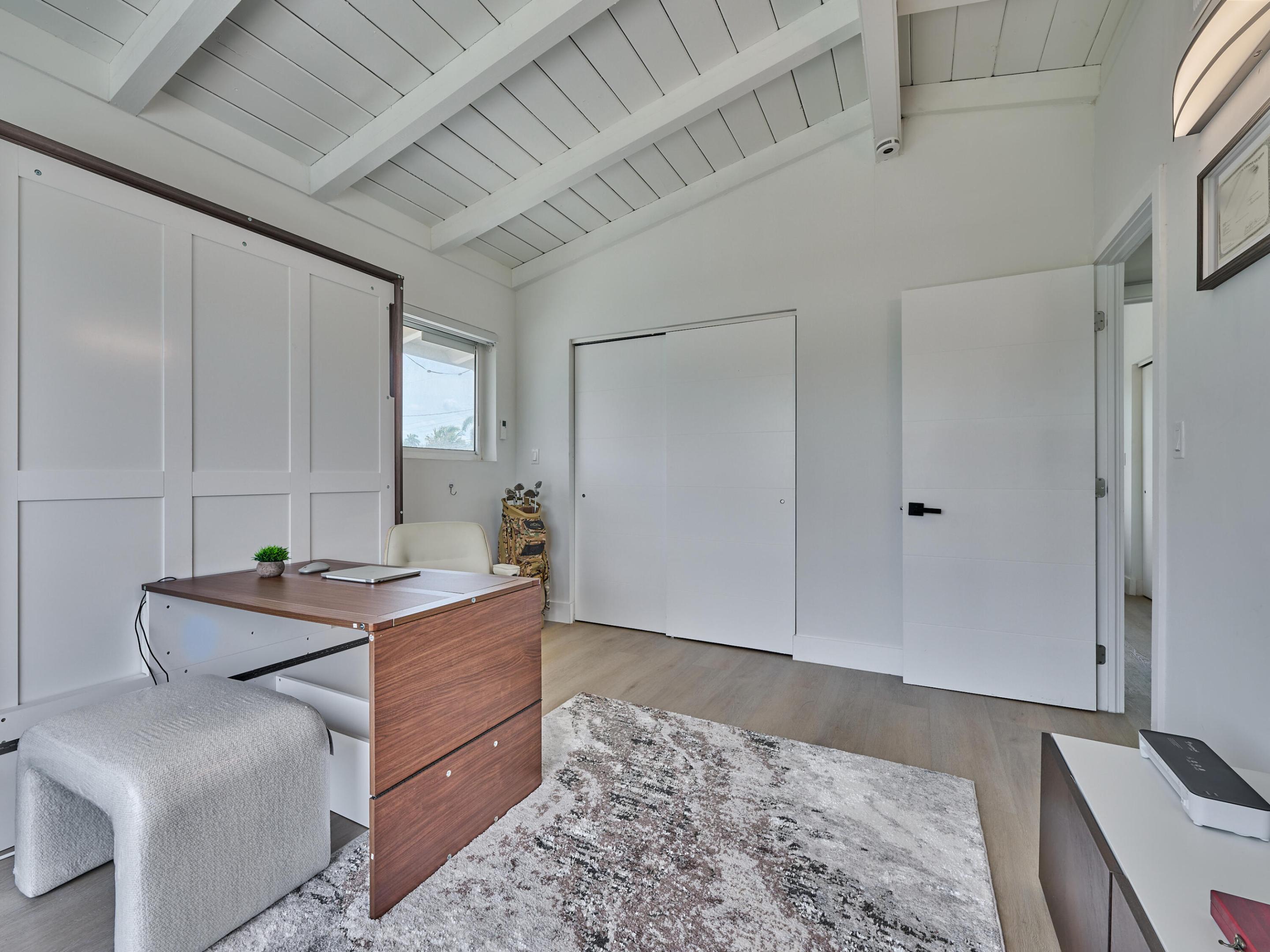 2426 Key Largo Fort Lauderdale, FL 33312