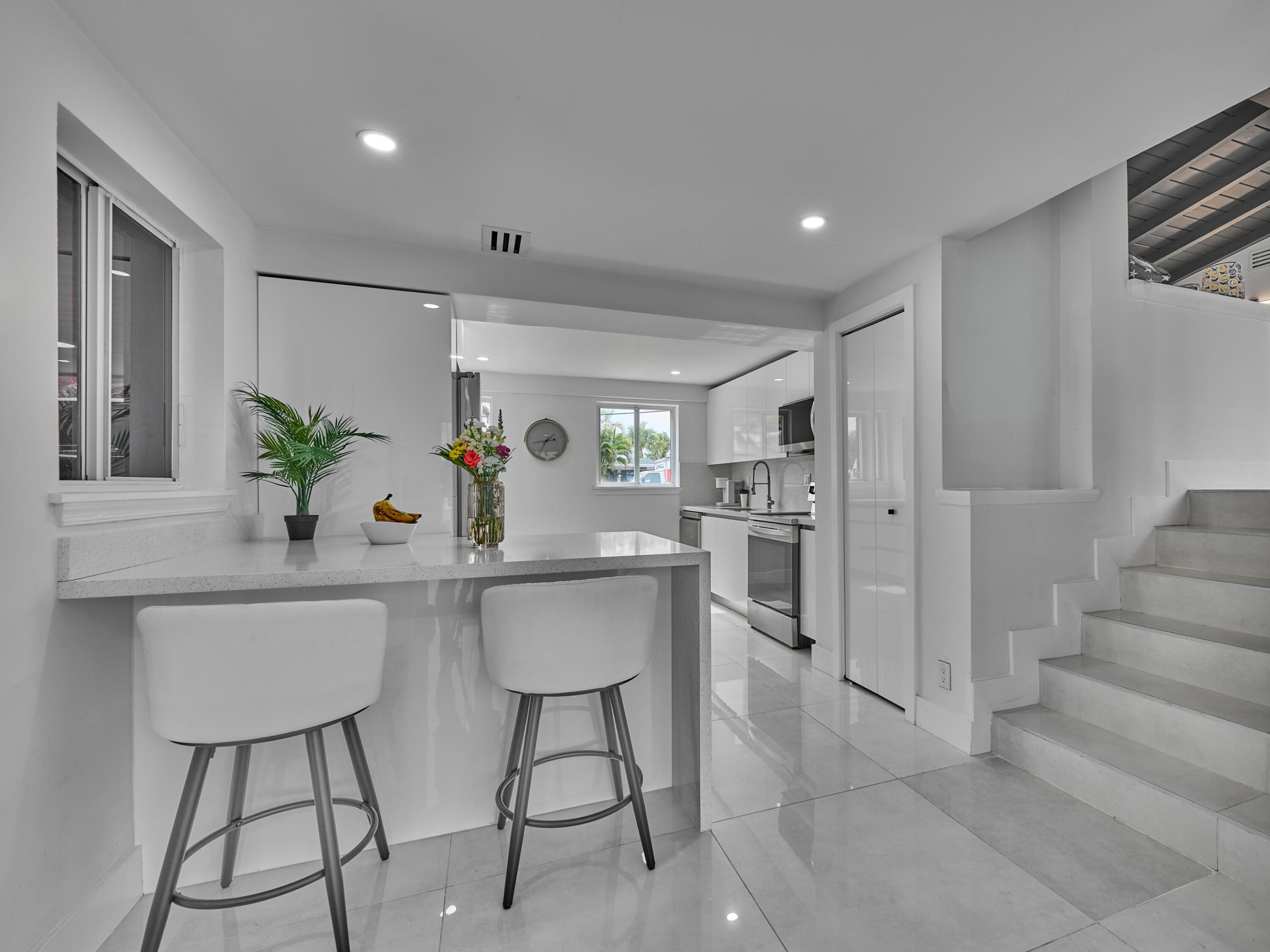 2426 Key Largo Fort Lauderdale, FL 33312