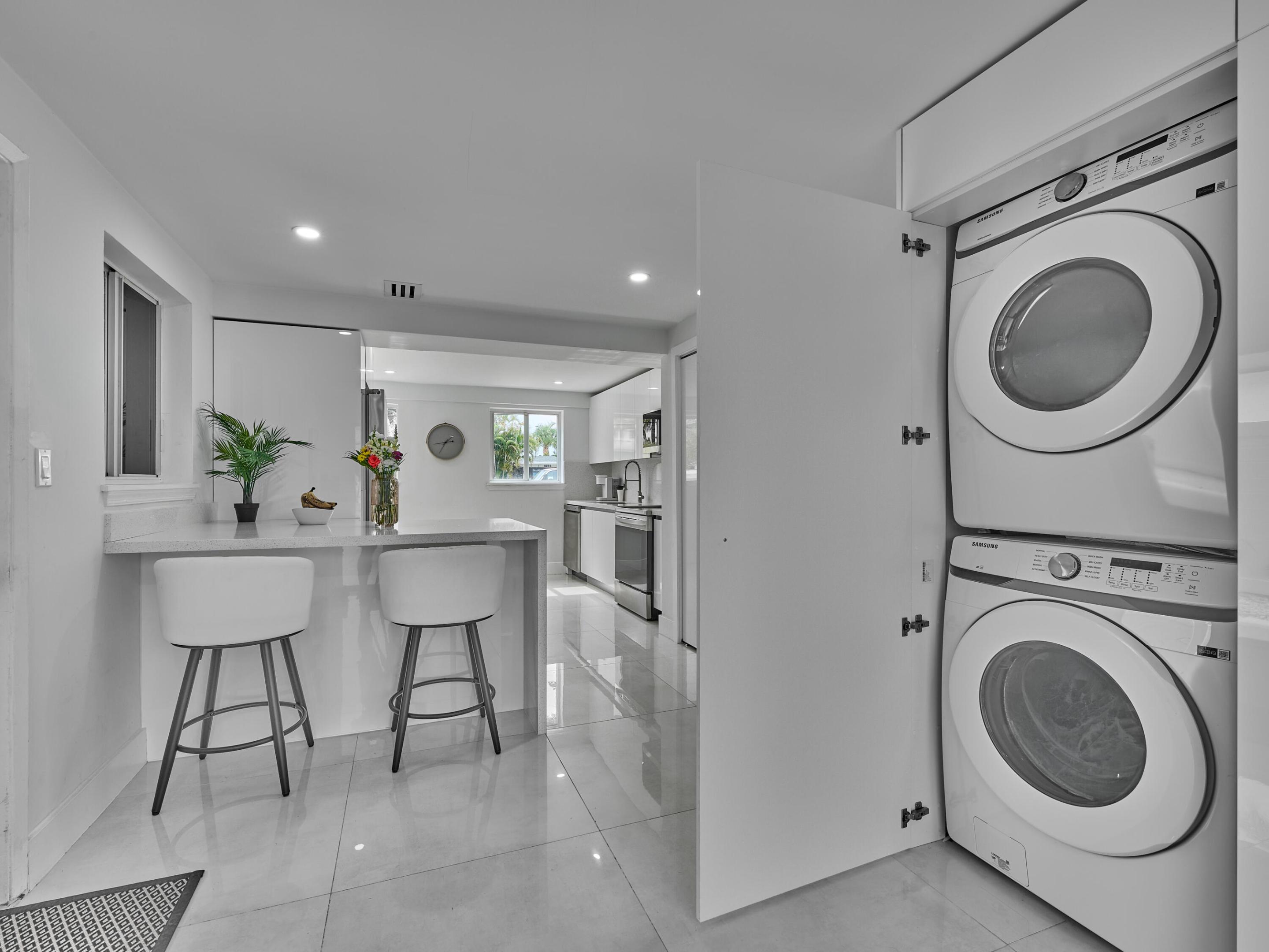 2426 Key Largo Fort Lauderdale, FL 33312