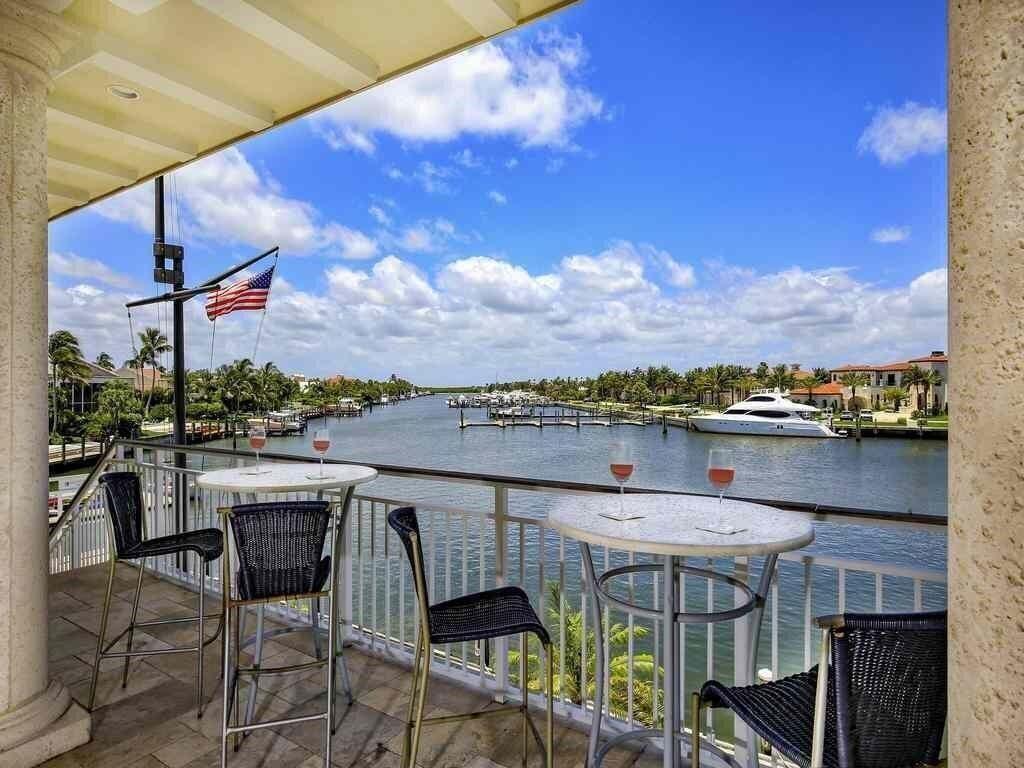 2925 SE Dune Hutchinson Island, FL 34996