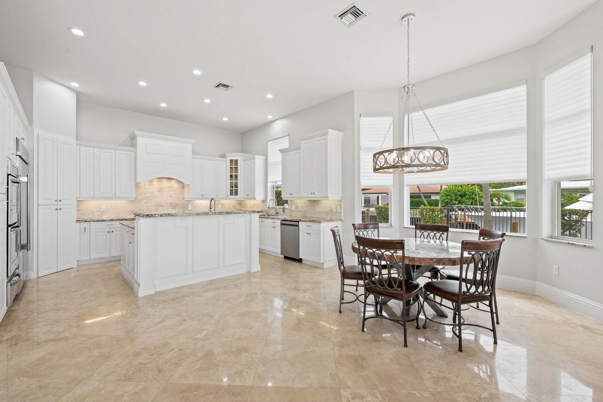1261 NE 27th Pompano Beach, FL 33062