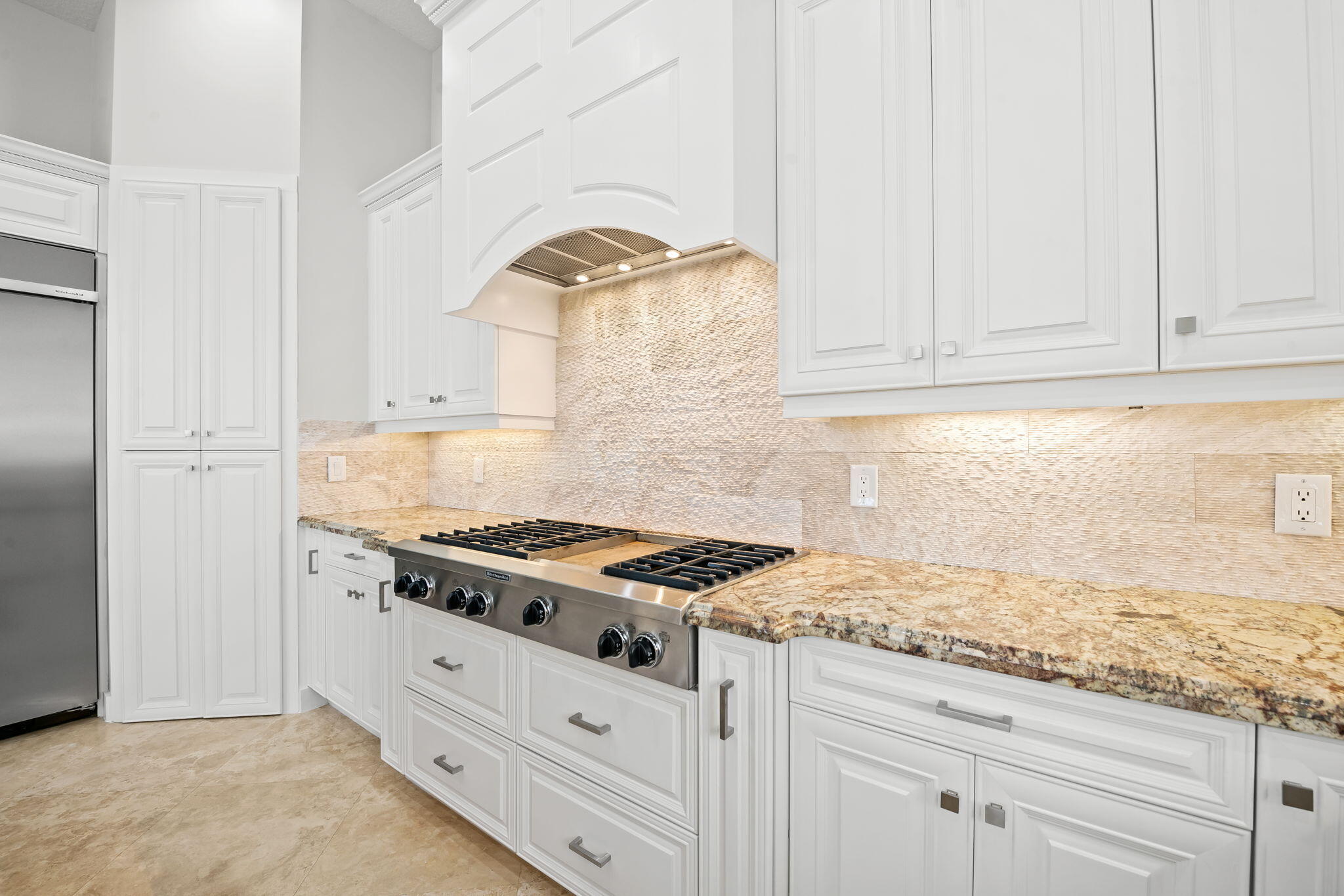 1261 NE 27th Pompano Beach, FL 33062