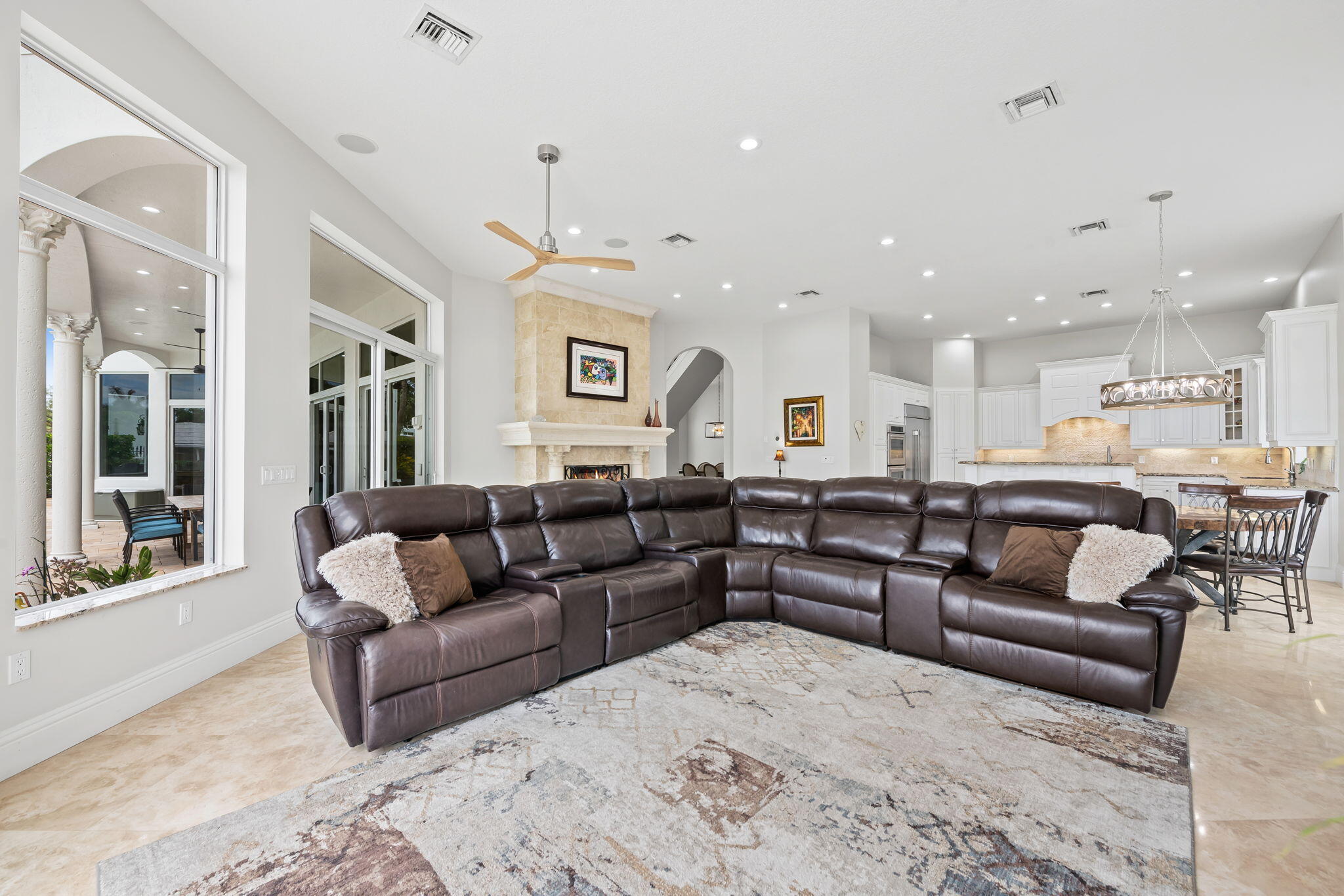 1261 NE 27th Pompano Beach, FL 33062