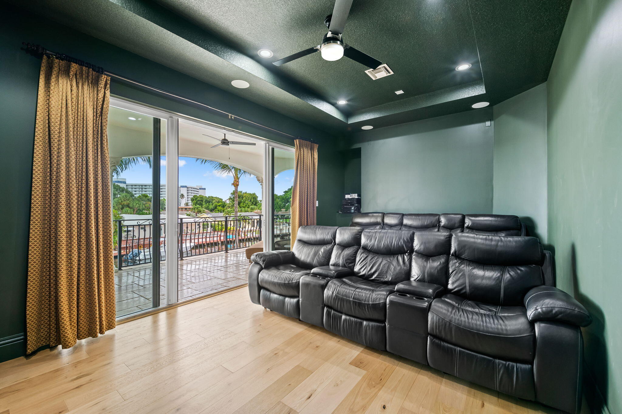 1261 NE 27th Pompano Beach, FL 33062