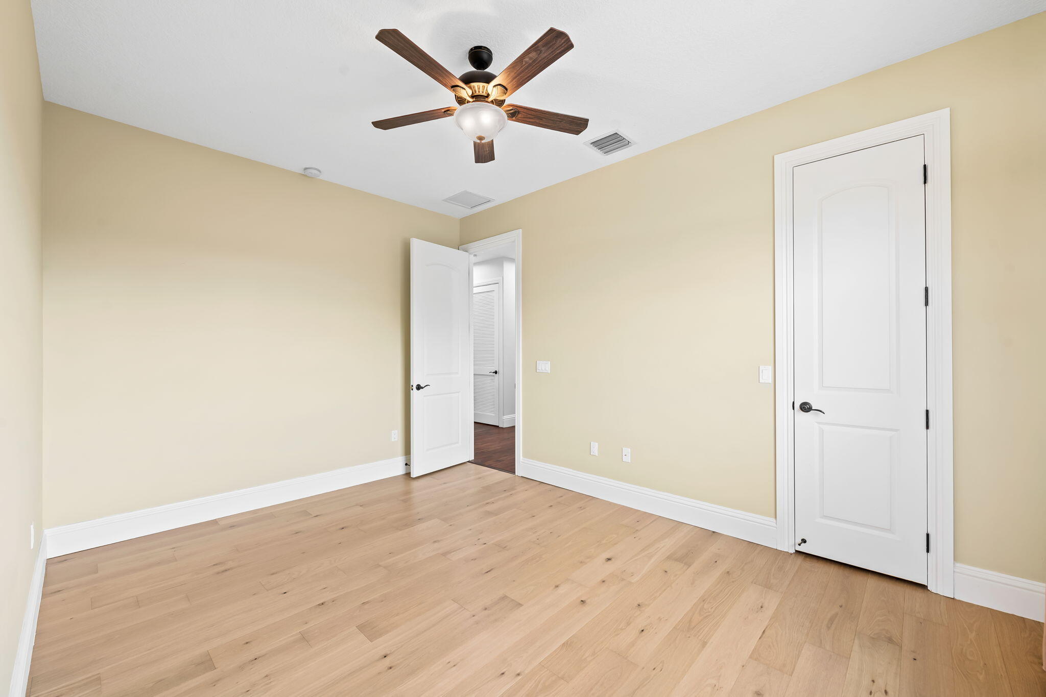 1261 NE 27th Pompano Beach, FL 33062