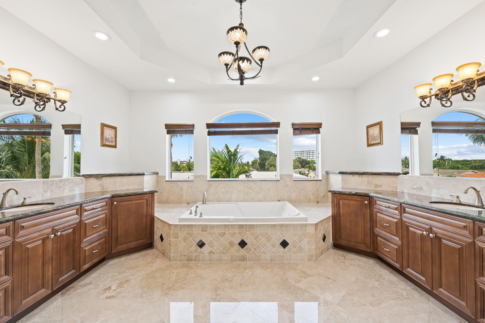 1261 NE 27th Pompano Beach, FL 33062