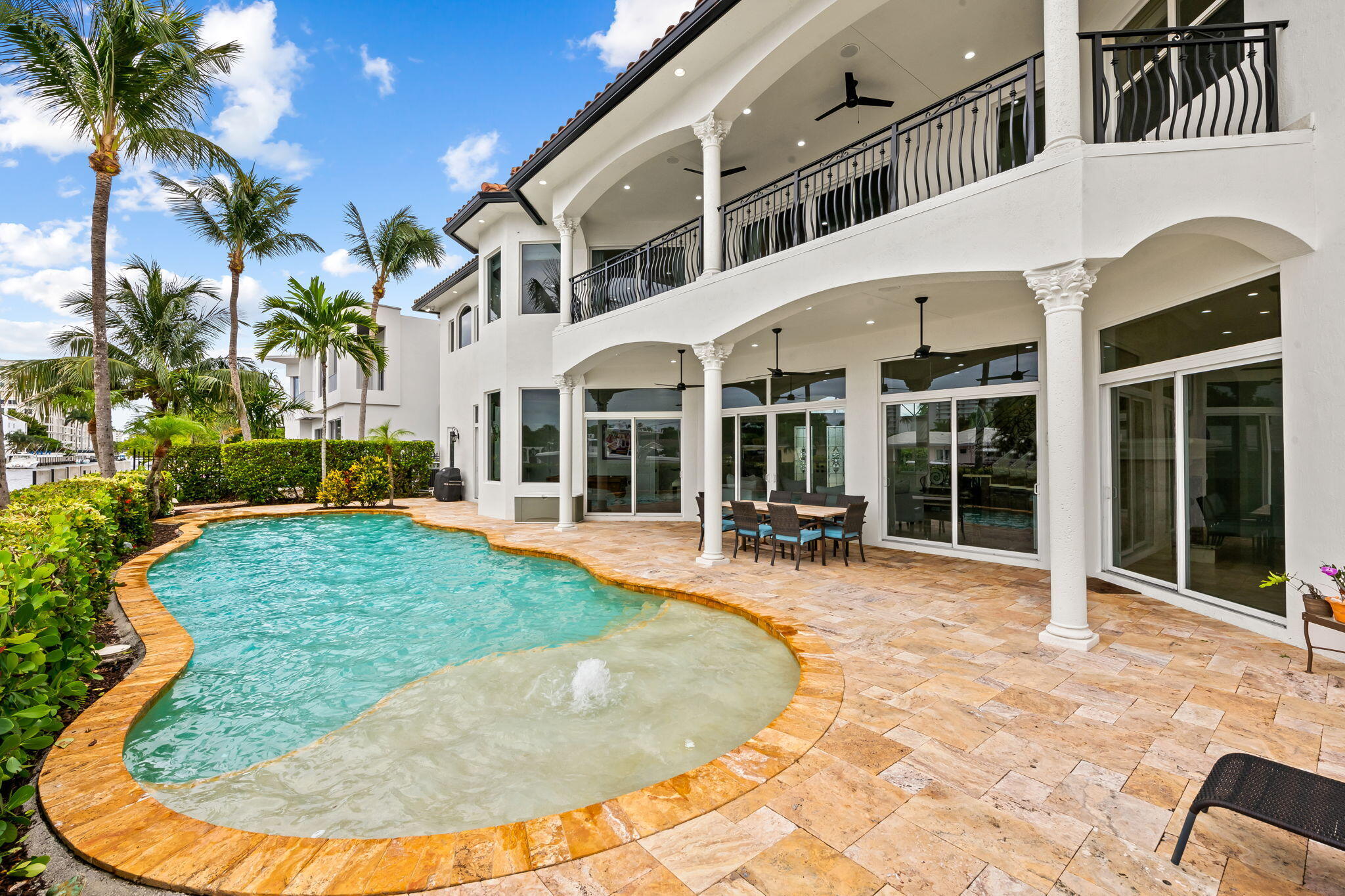 1261 NE 27th Pompano Beach, FL 33062
