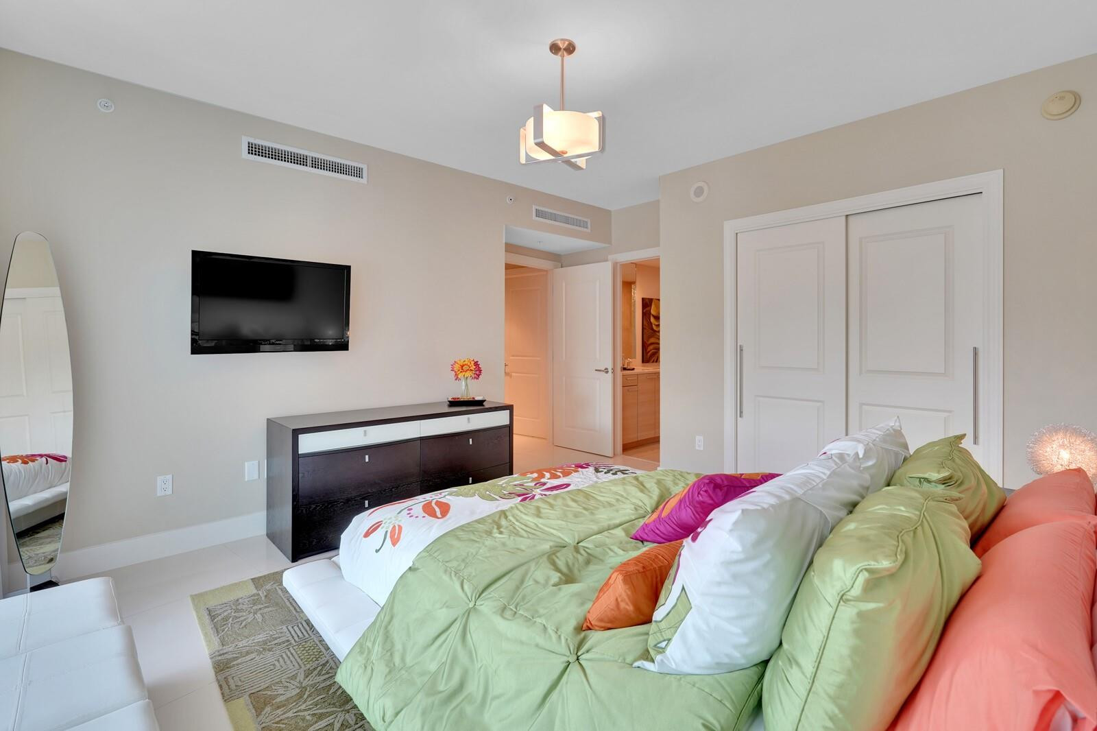 1 N Ocean #607 Pompano Beach, FL 33062