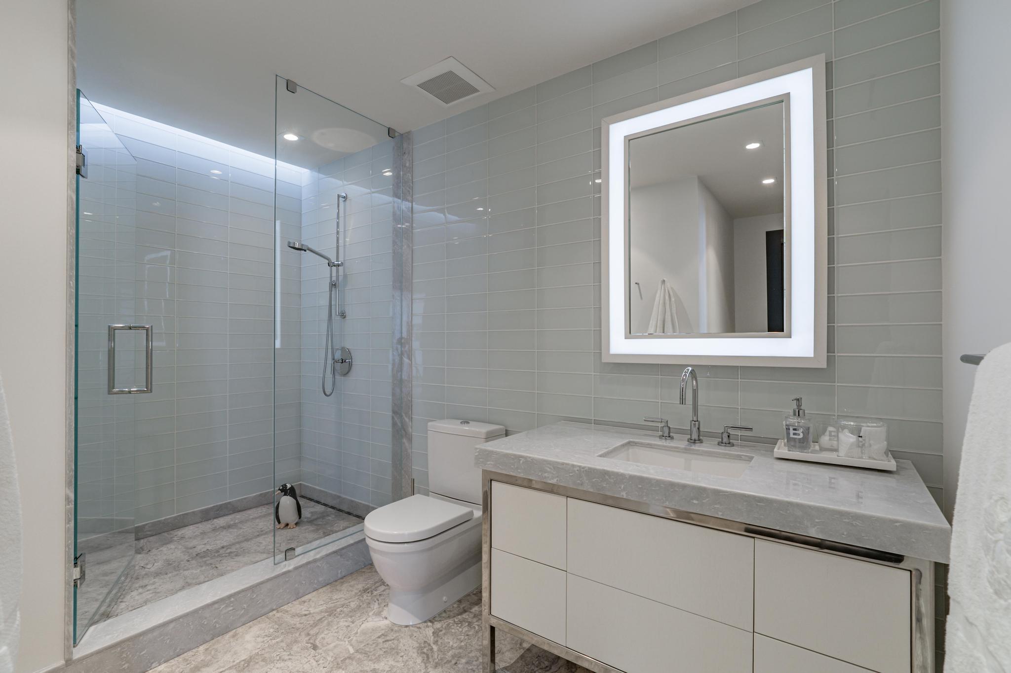 333 Las Olas #4206 Fort Lauderdale, FL 33301