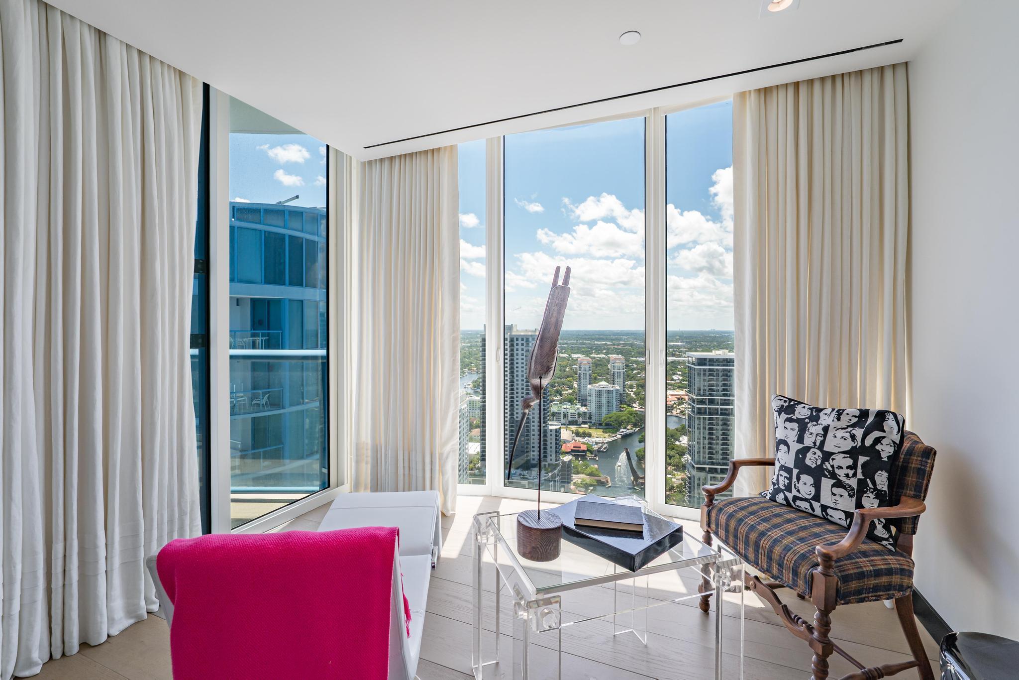 333 Las Olas #4206 Fort Lauderdale, FL 33301