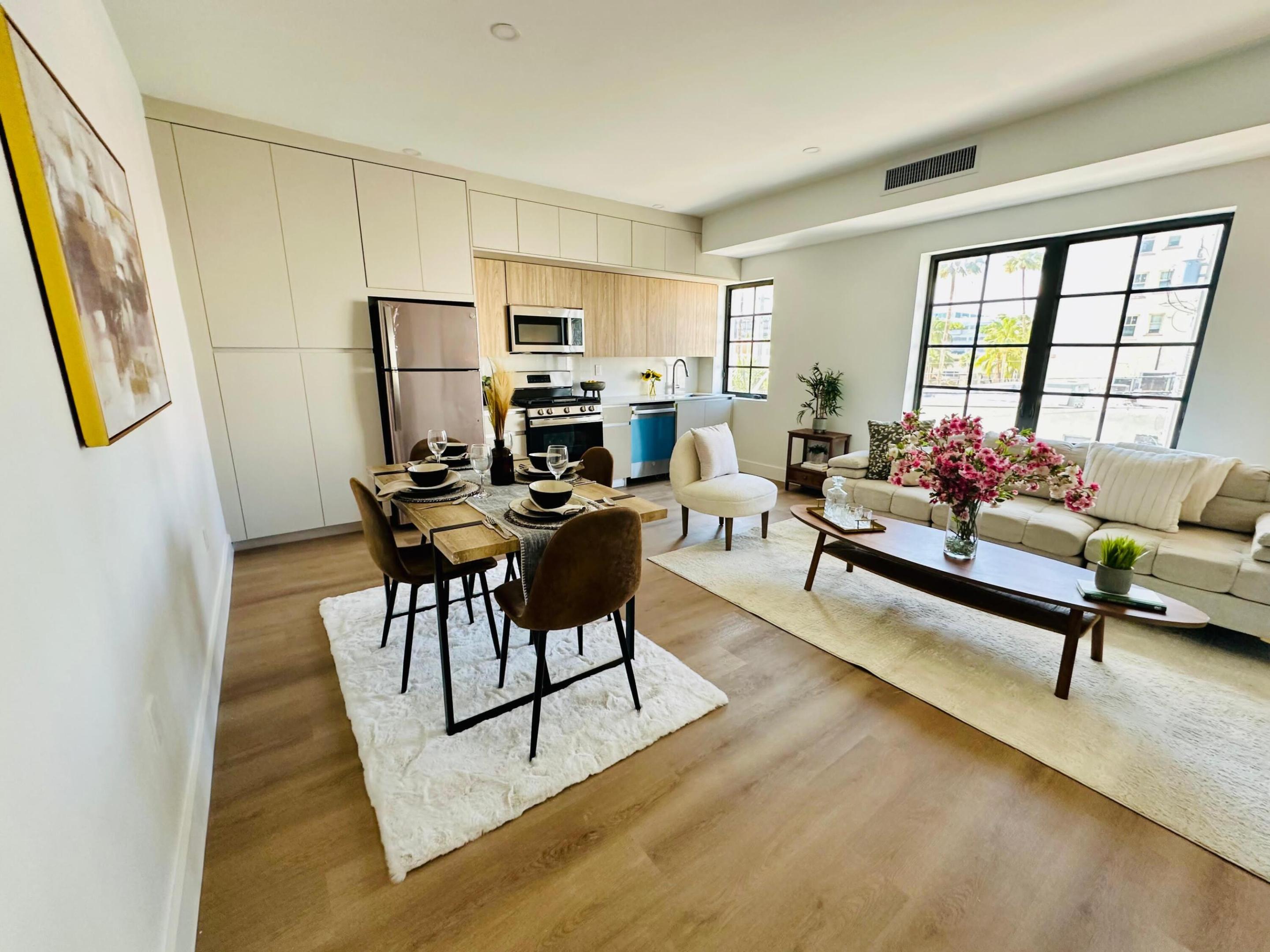 1619 Jefferson Ave #103