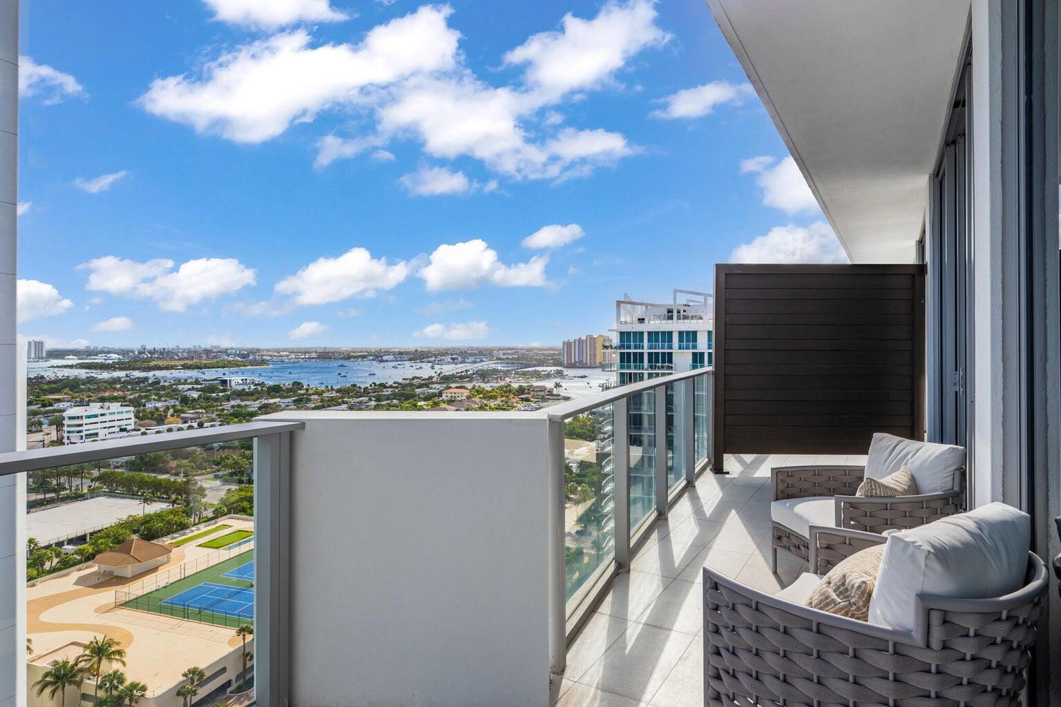 3100 N Ocean #H-PH3 Riviera Beach, FL 33404
