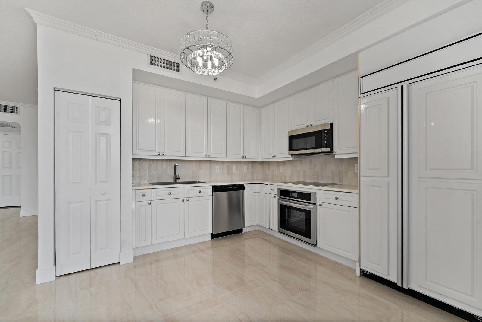 100 S Birch Rd #1604 Fort Lauderdale, FL 33316