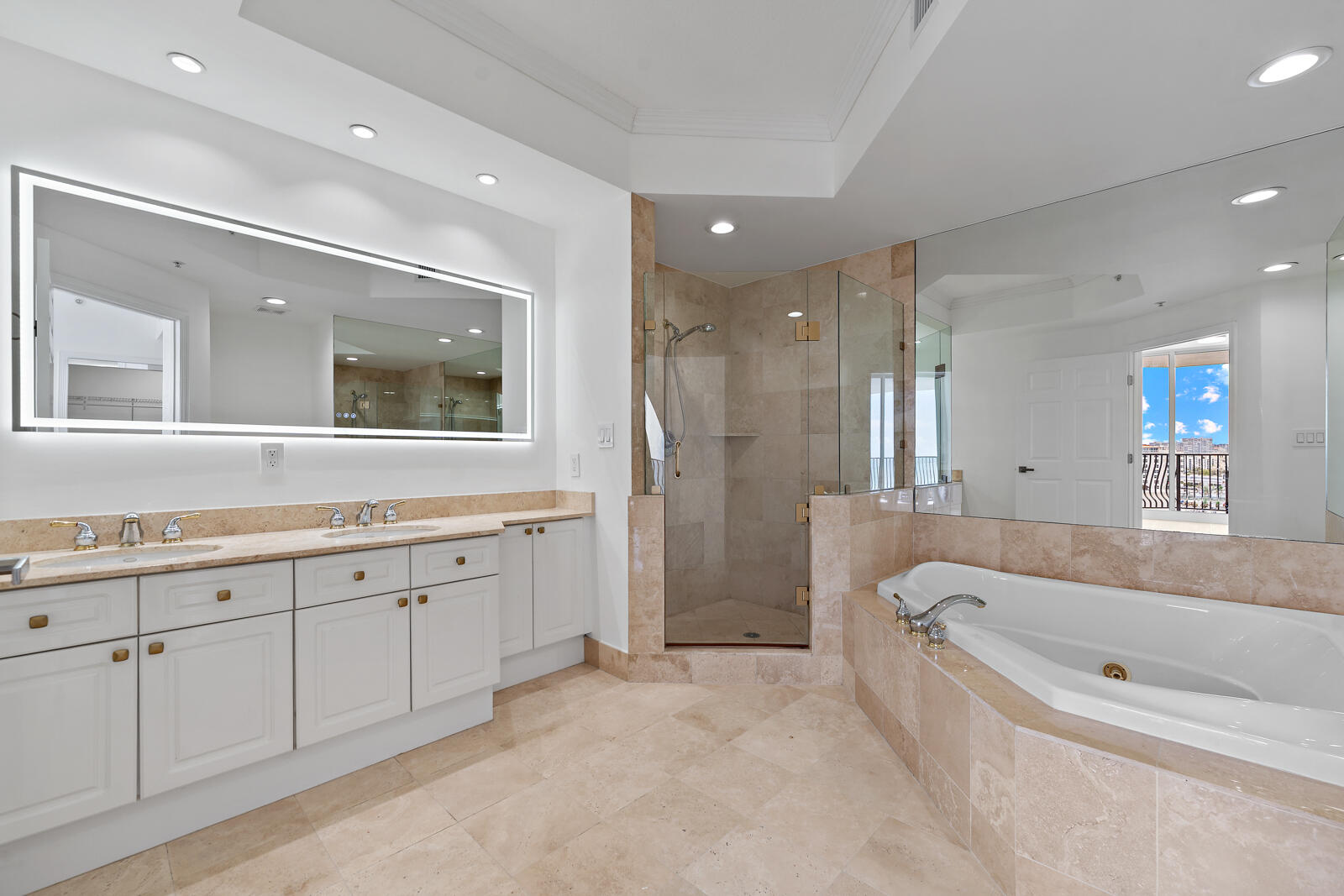 100 S Birch Rd #1604 Fort Lauderdale, FL 33316