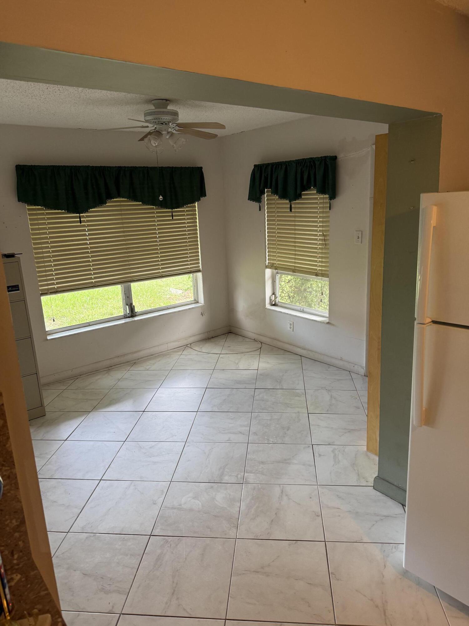 7250 NW 8th Ct Margate, FL 33063