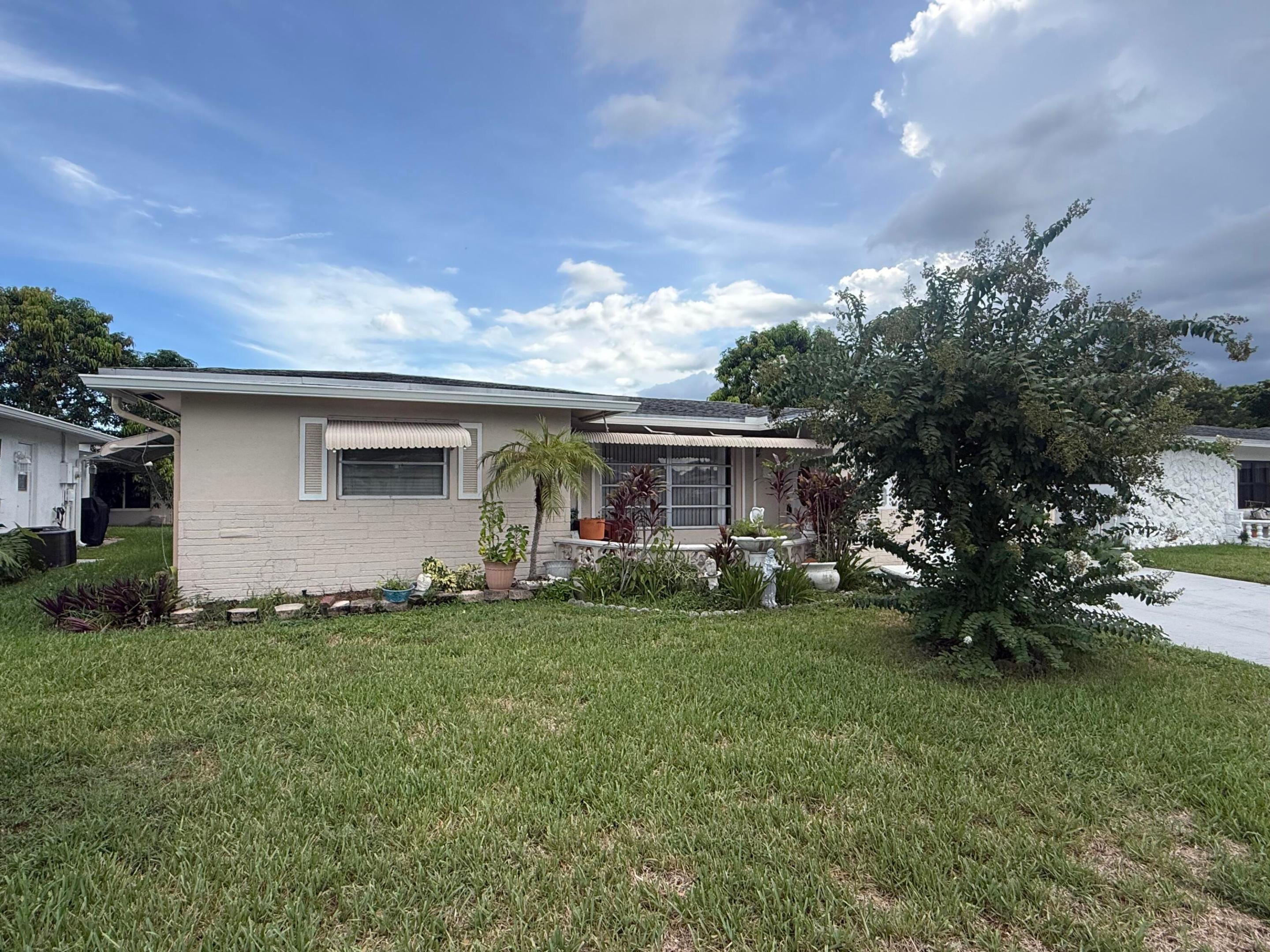 7250 NW 8th Ct Margate, FL 33063
