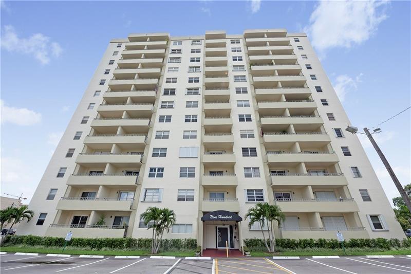 900 NE 18th Ave #803