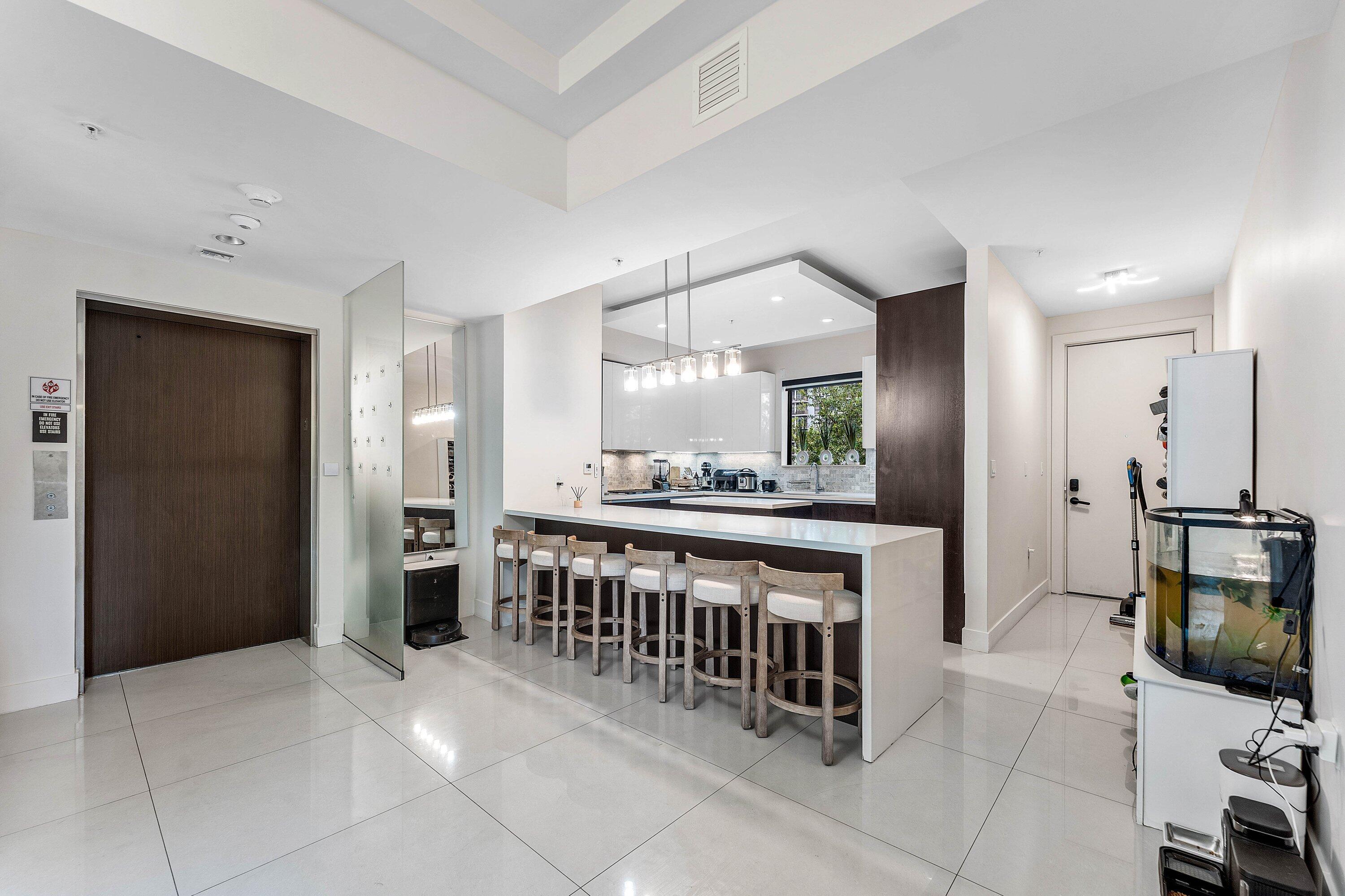3040 N Ocean Blvd #N101 Fort Lauderdale, FL 33308