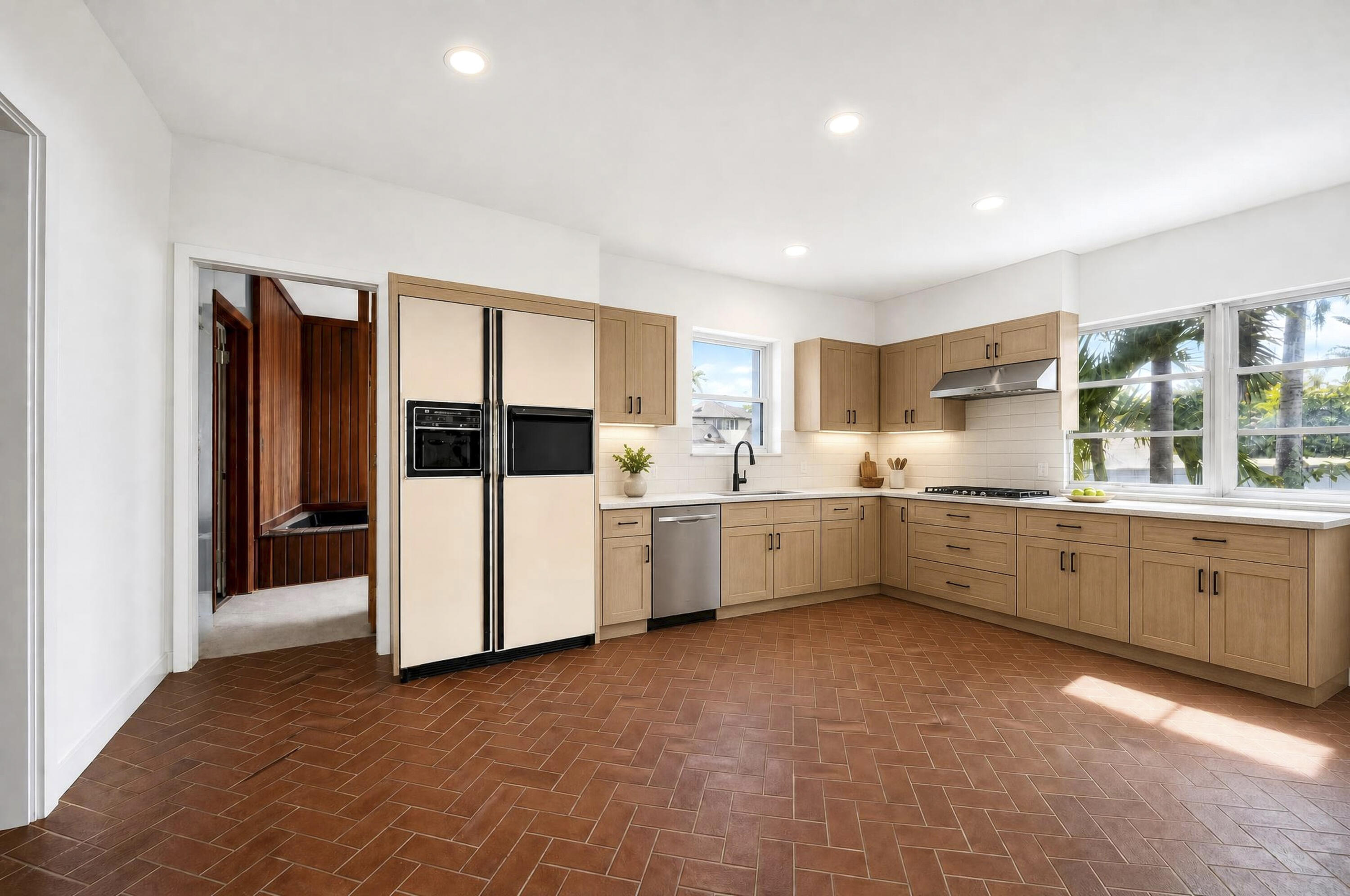 420 Lido Dr Fort Lauderdale, FL 33301