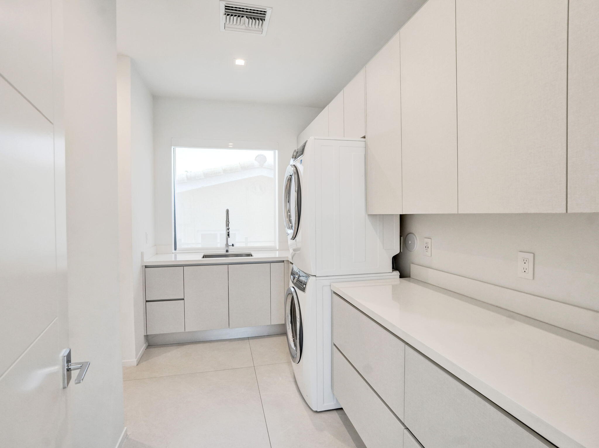 424 Coconut Isle Dr Fort Lauderdale, FL 33301