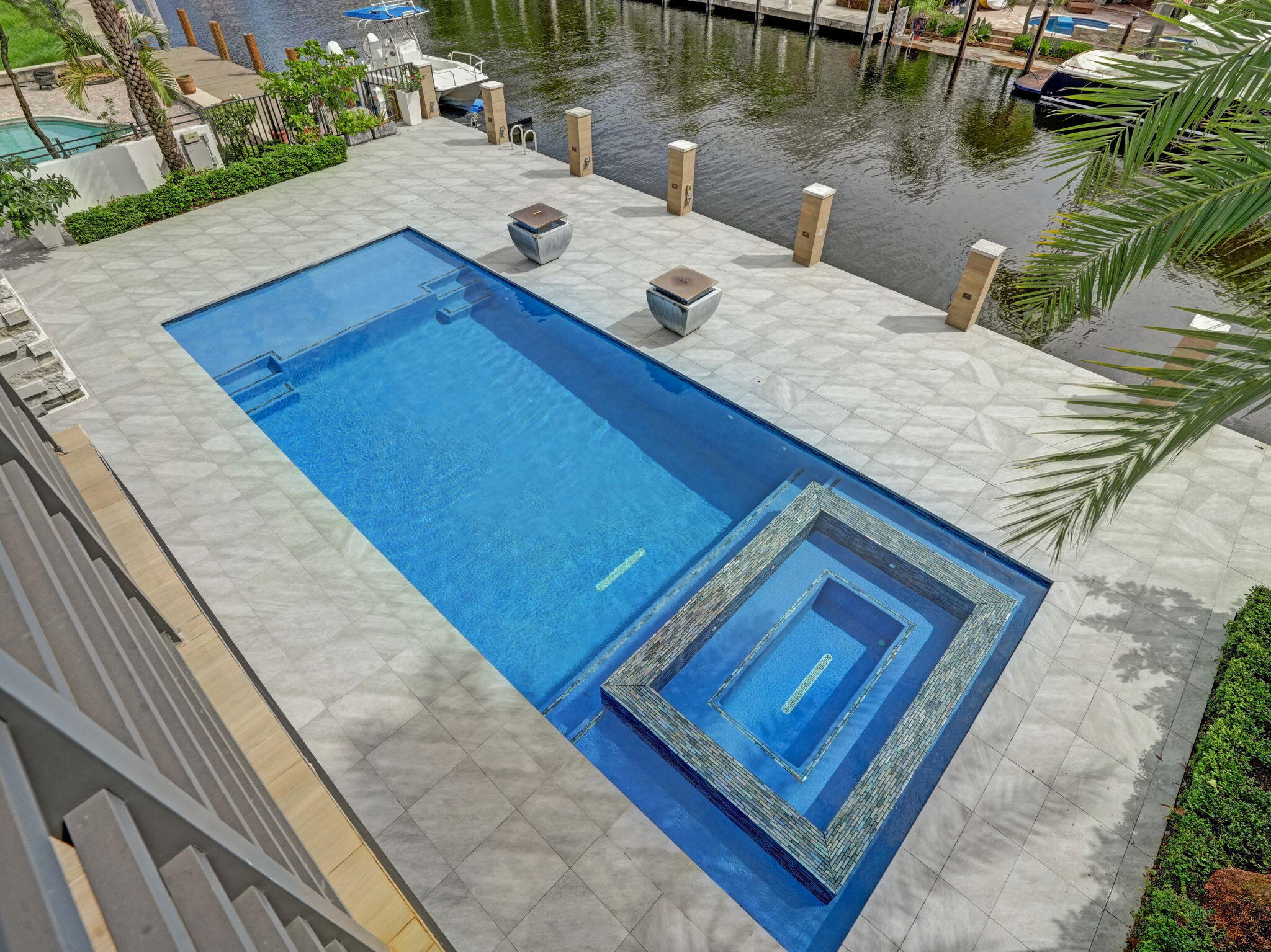 424 Coconut Isle Dr Fort Lauderdale, FL 33301