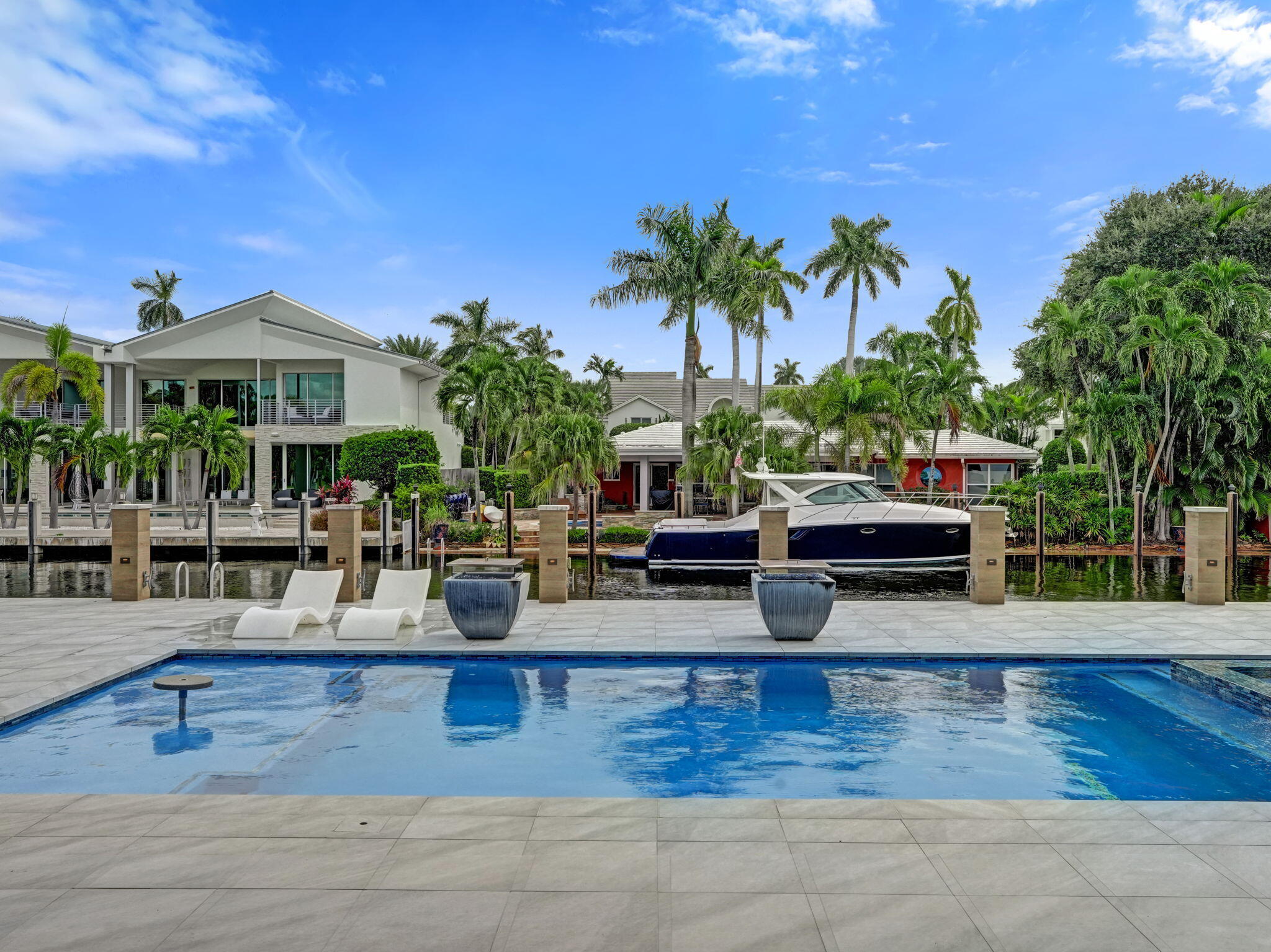 424 Coconut Isle Dr Fort Lauderdale, FL 33301