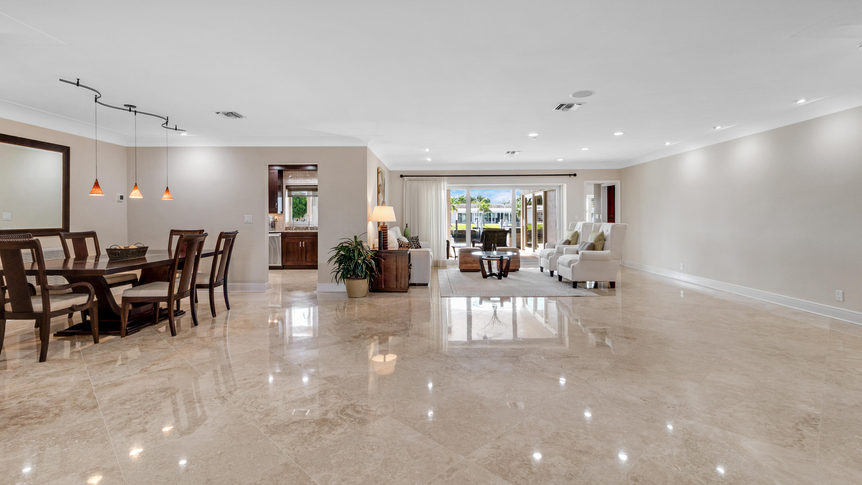 750 SE 7th Ave Pompano Beach, FL 33060