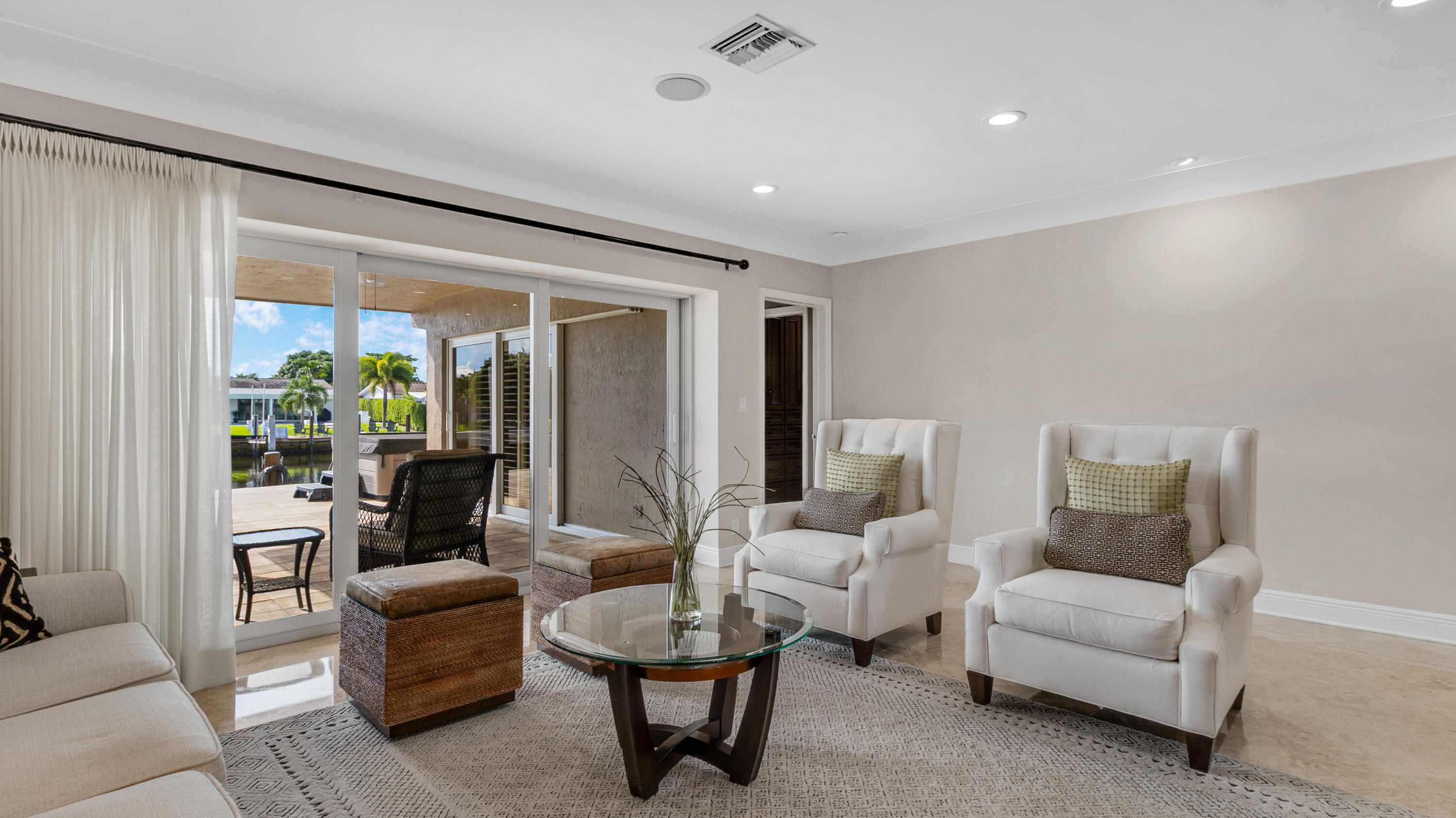 750 SE 7th Ave Pompano Beach, FL 33060