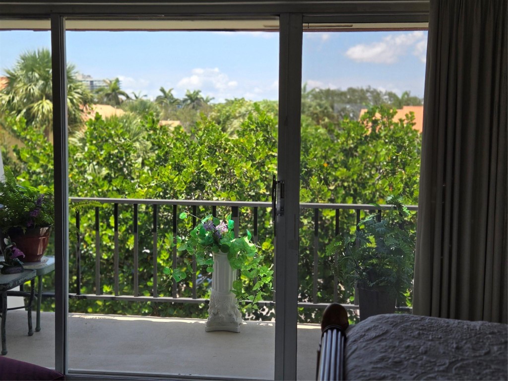 5555 N Ocean #55 Fort Lauderdale, FL 33308