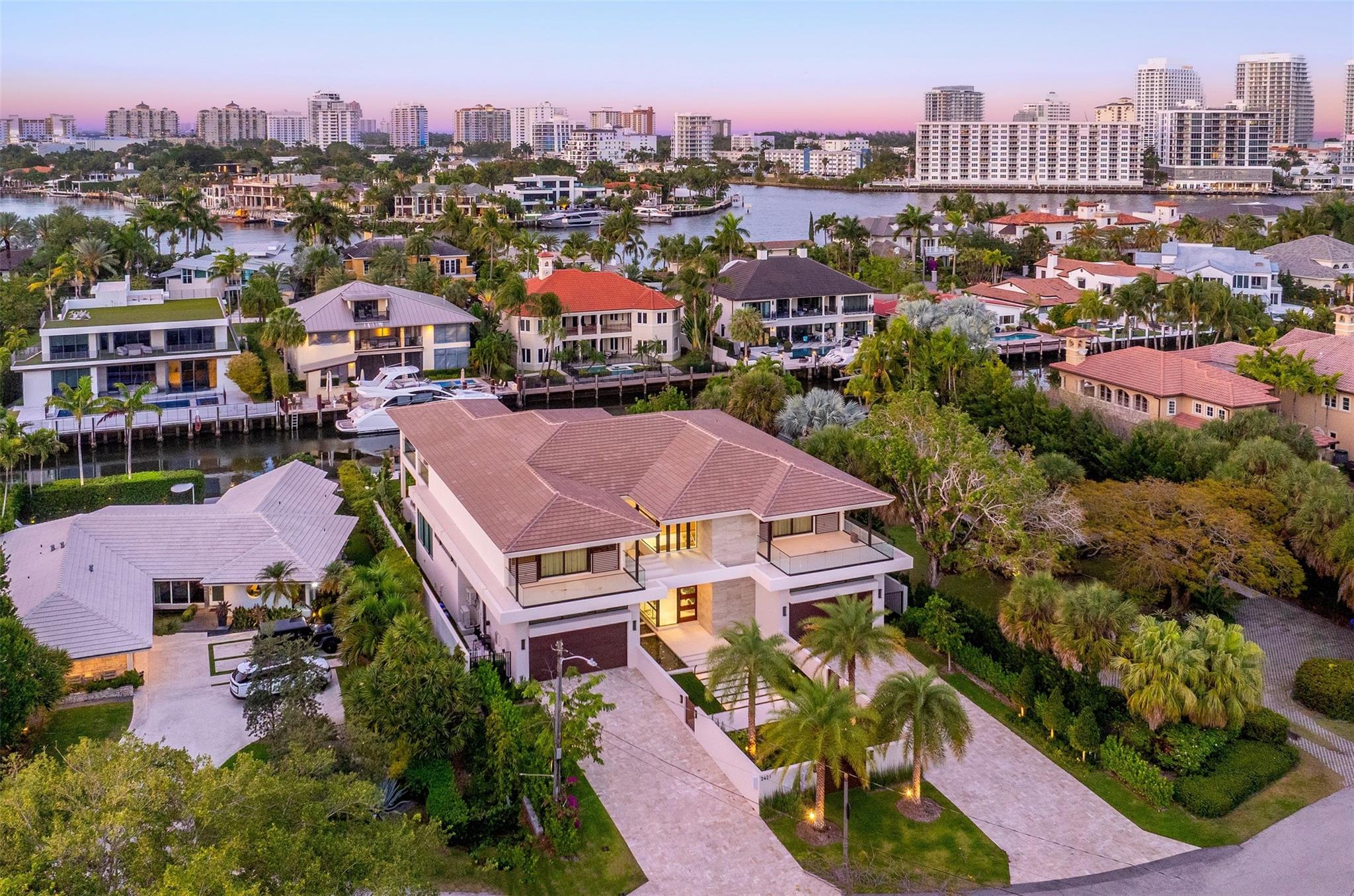 2421 Barcelona Dr Fort Lauderdale, FL 33301 2421 Barcelona Dr Fort Lauderdale, FL 33301