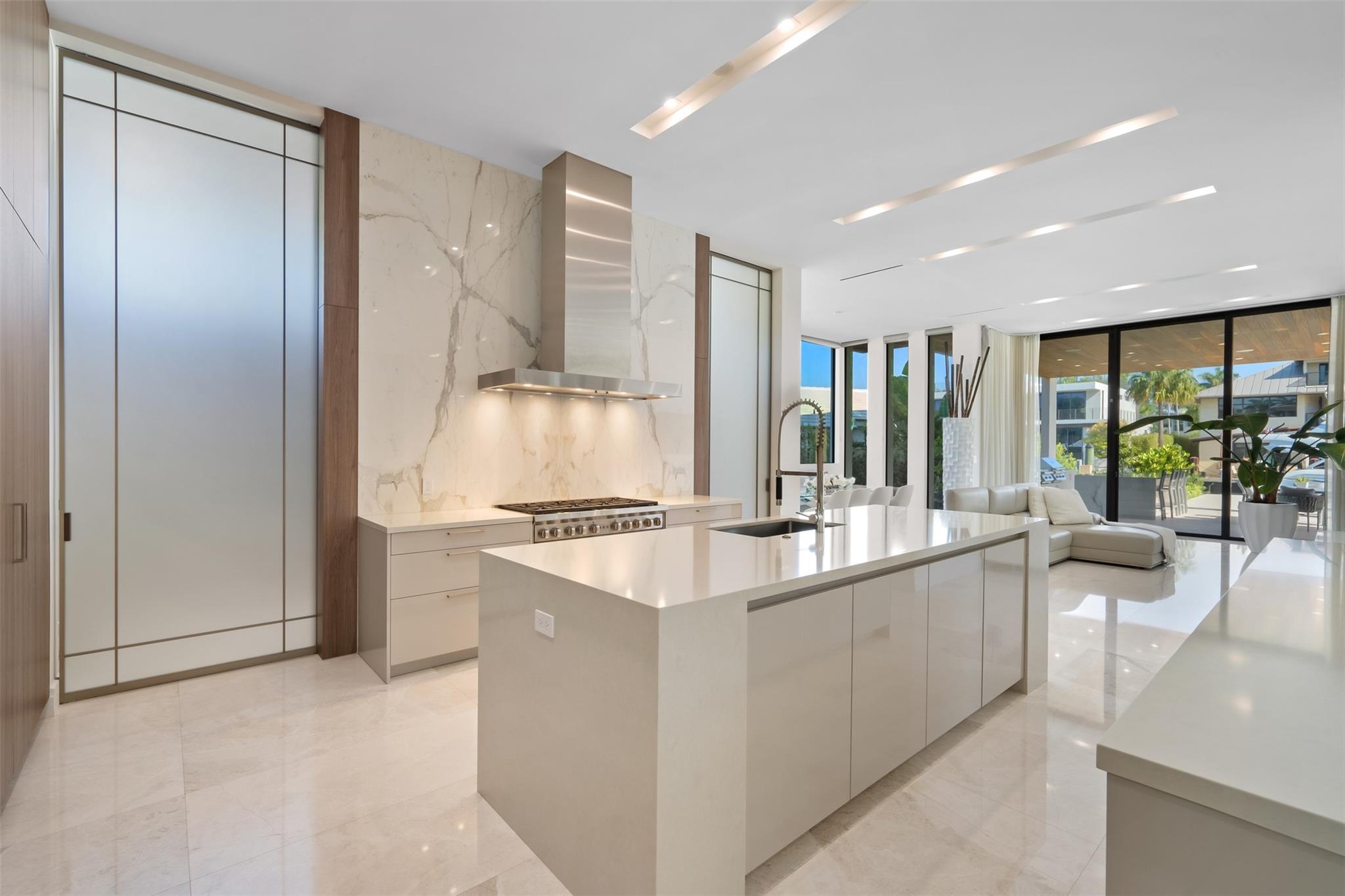 2421 Barcelona Dr Fort Lauderdale, FL 33301 2421 Barcelona Dr Fort Lauderdale, FL 33301