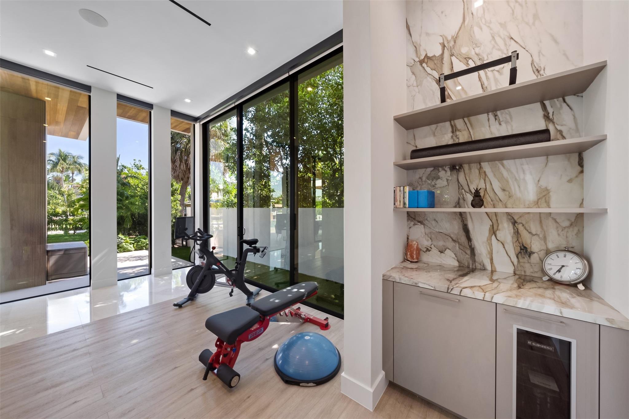 2421 Barcelona Dr Fort Lauderdale, FL 33301 2421 Barcelona Dr Fort Lauderdale, FL 33301